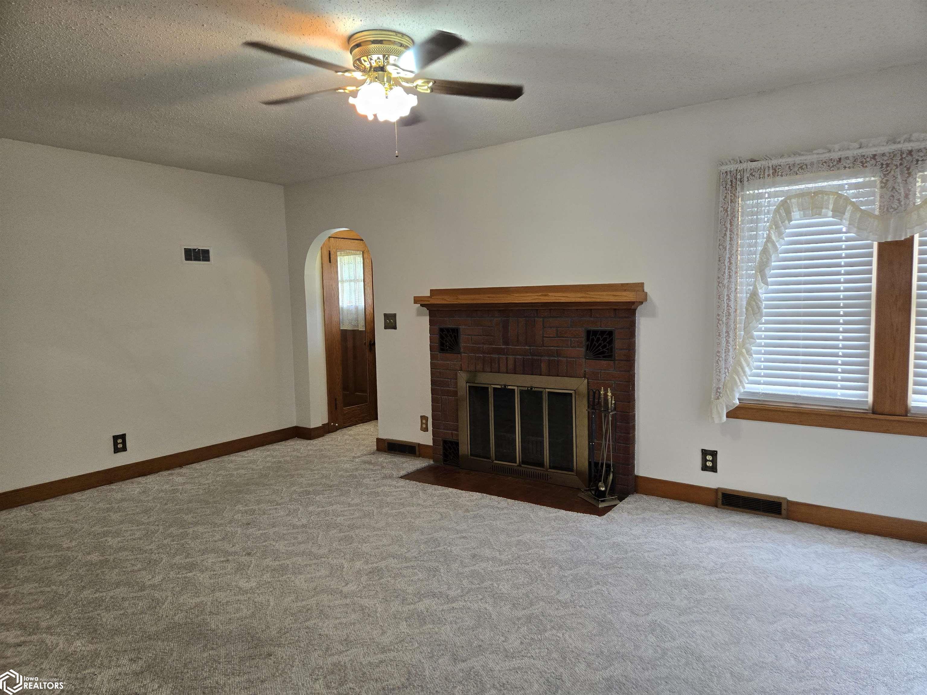 1022 N Monroe Avenue, Mason City, Iowa image 4