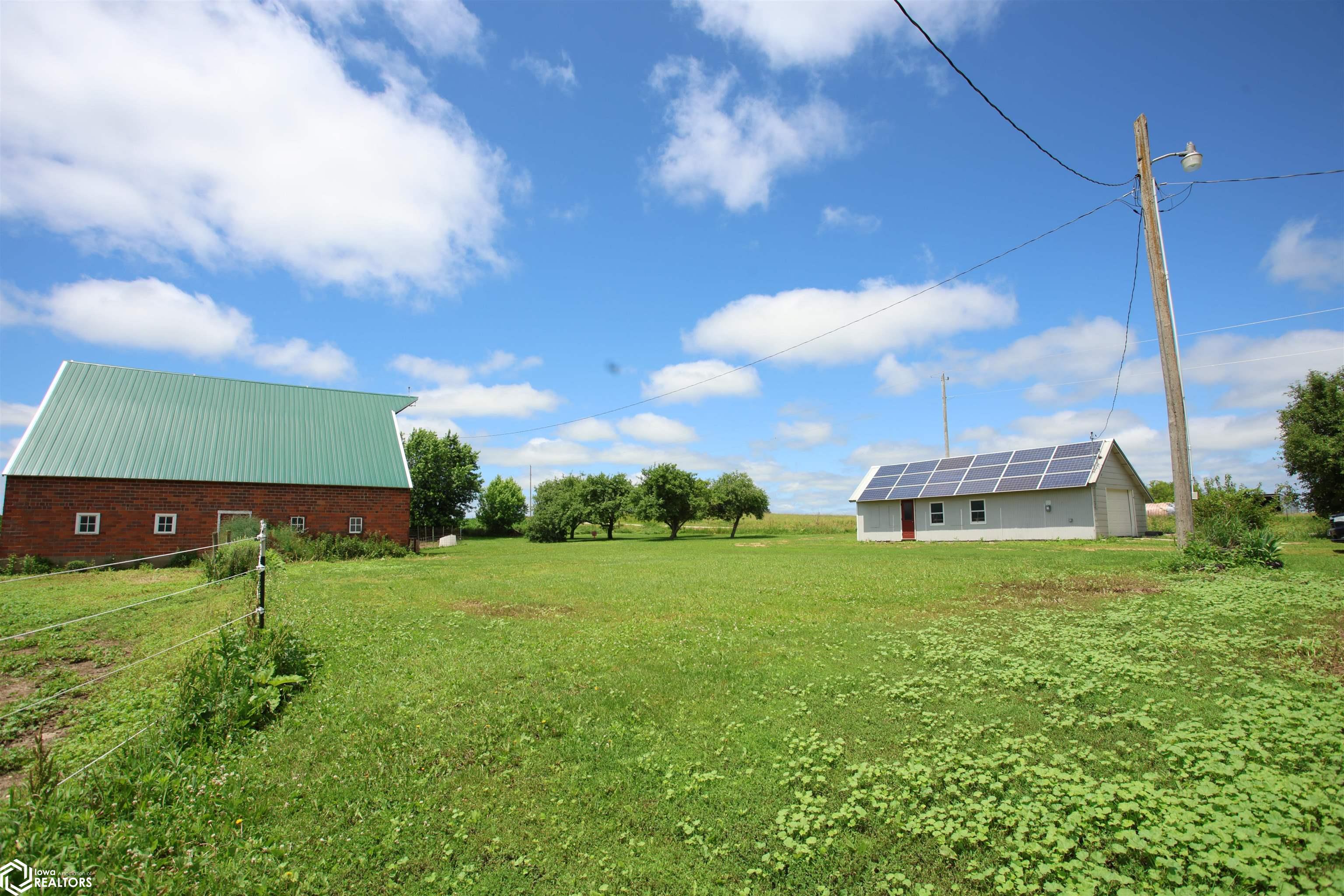 24388 250th Street, Eldora, Iowa image 1