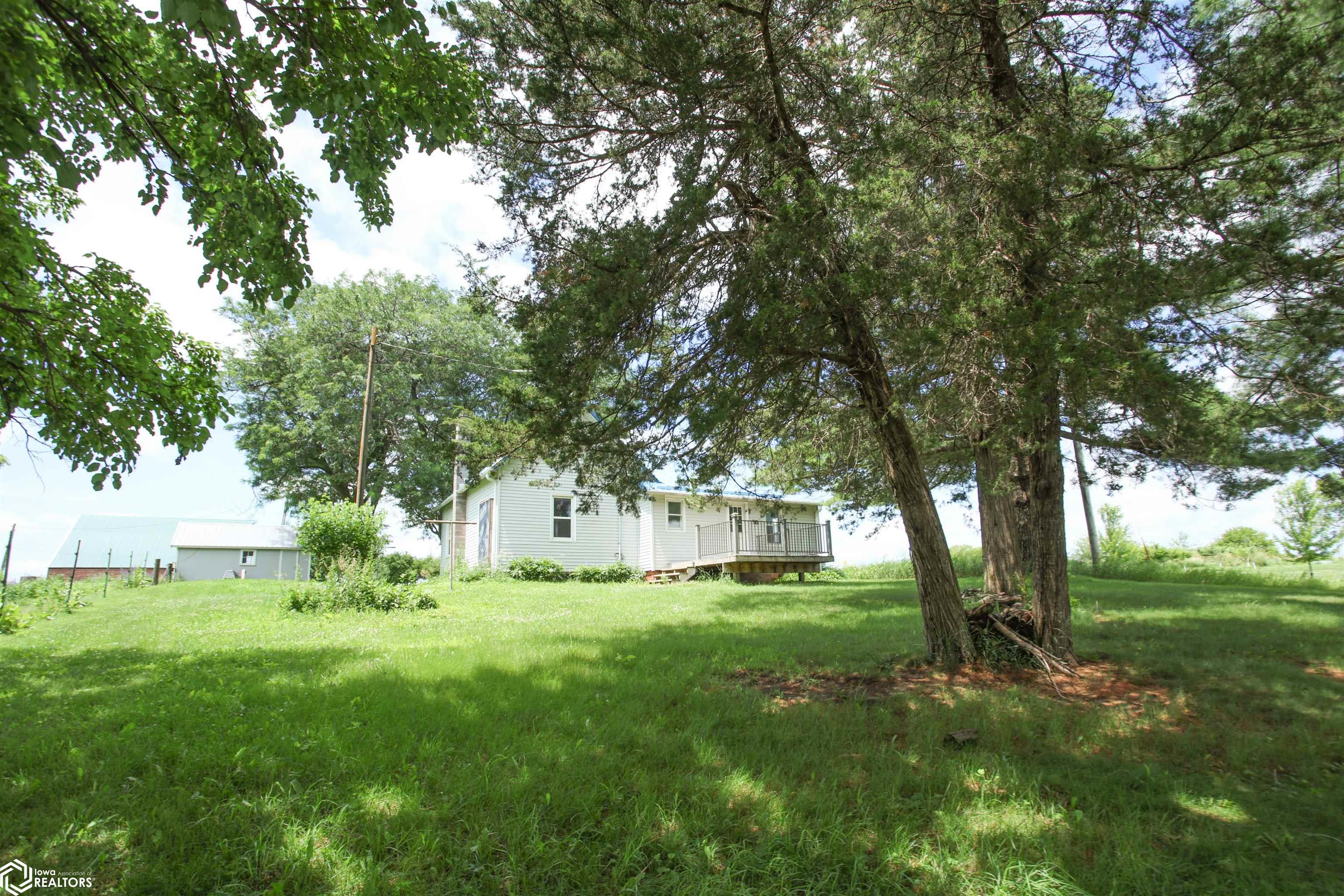24388 250th Street, Eldora, Iowa image 12