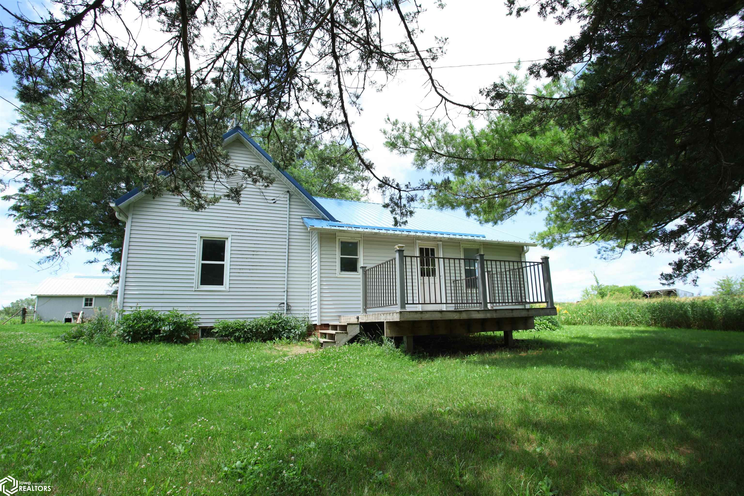24388 250th Street, Eldora, Iowa image 13