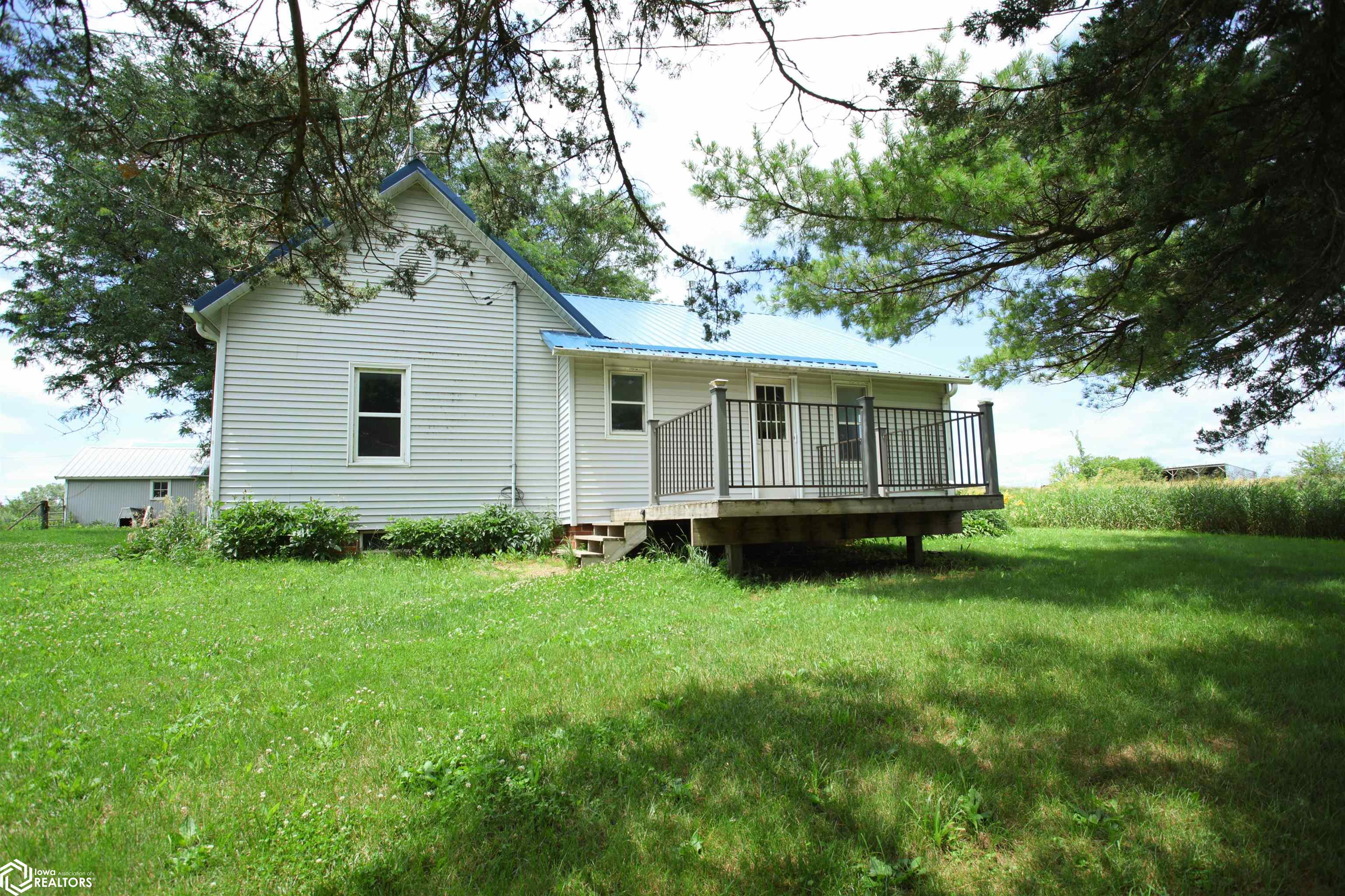 24388 250th Street, Eldora, Iowa image 15