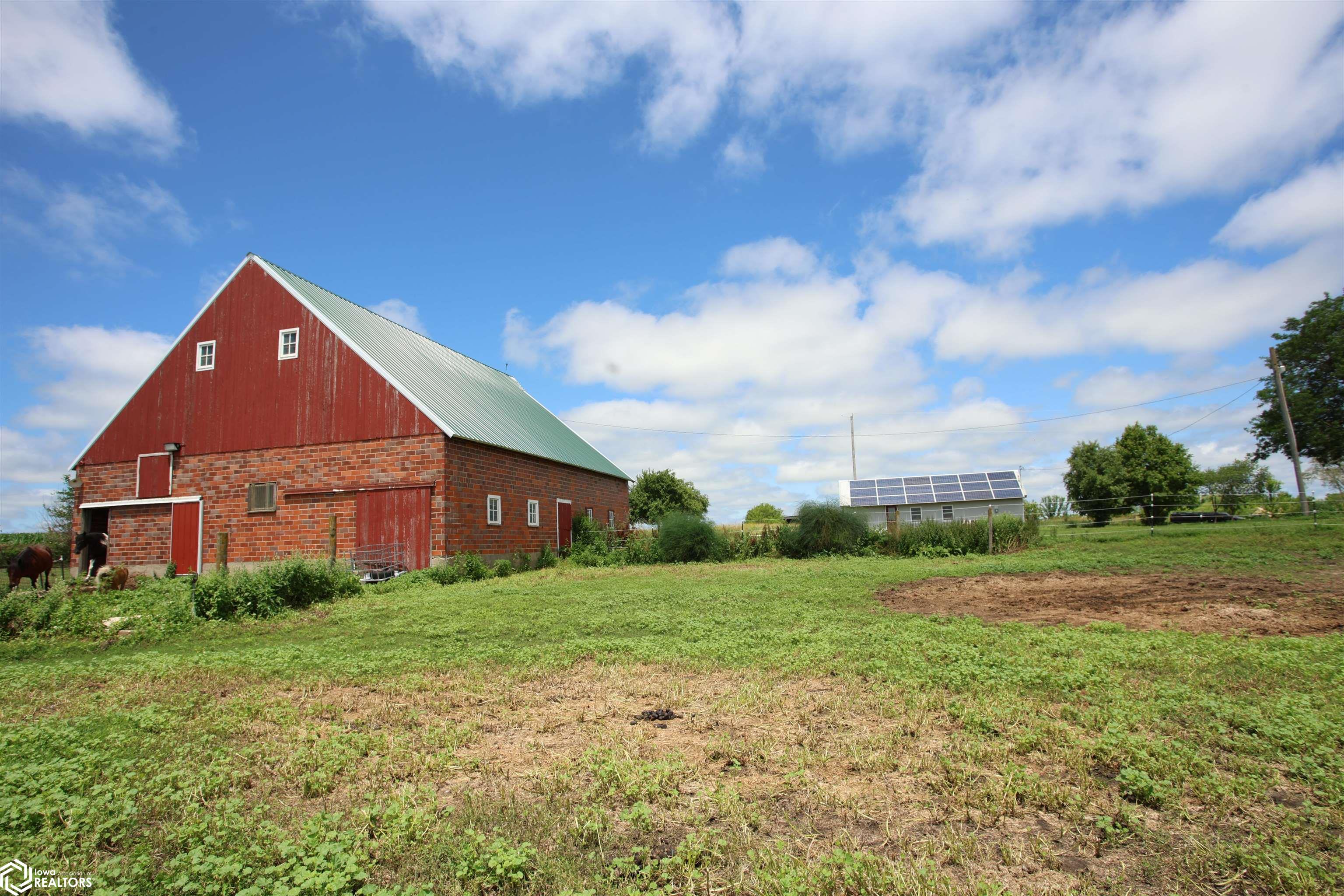 24388 250th Street, Eldora, Iowa image 6