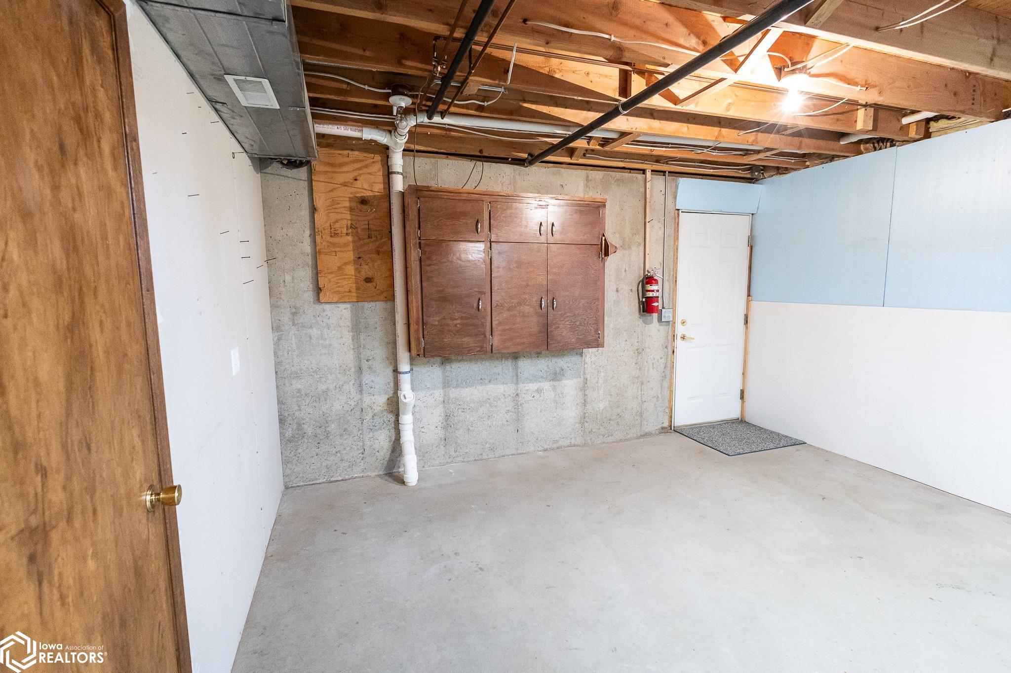318 Dahl Drive, Manly, Iowa image 46