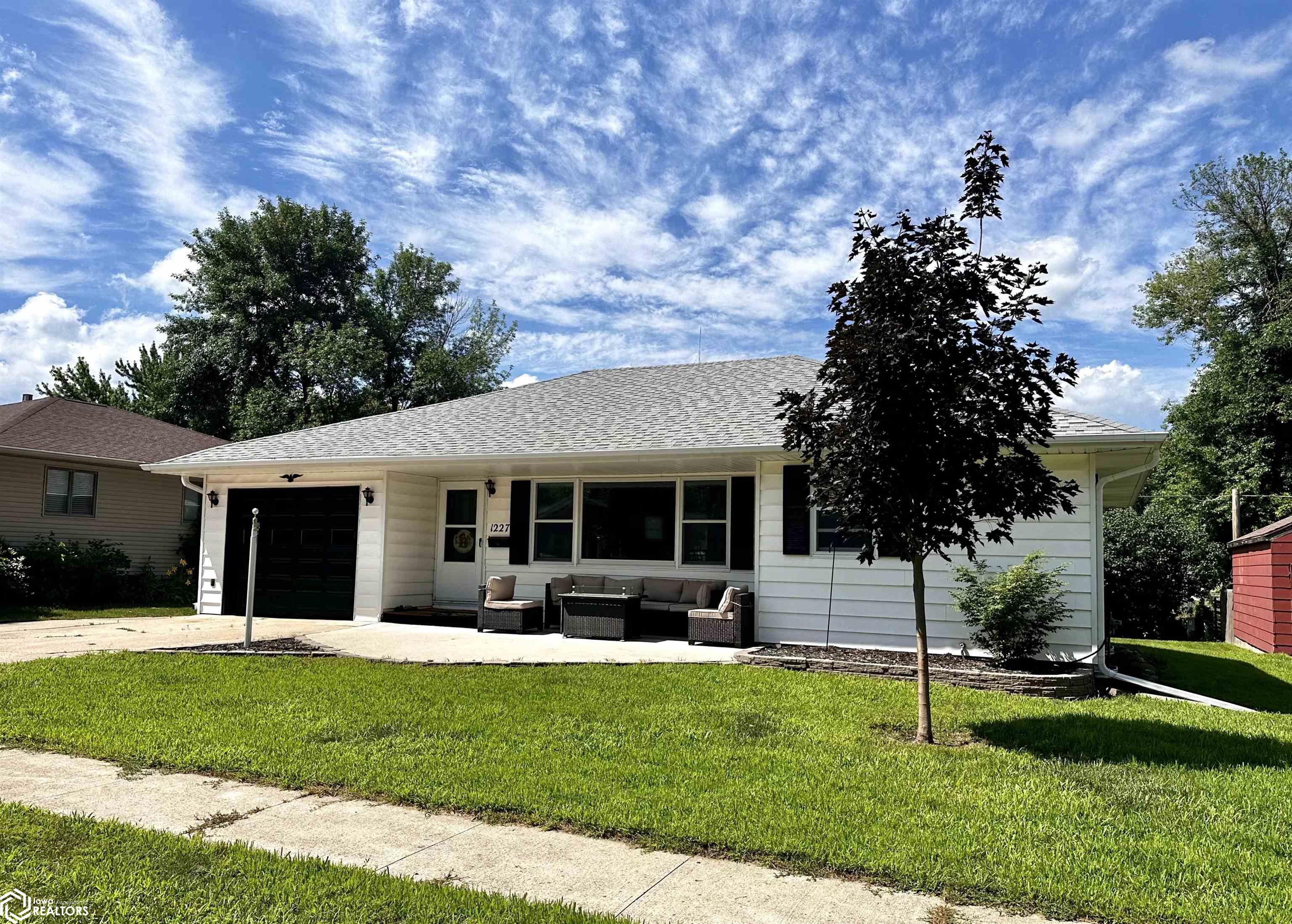 1227 E Linden Street, Algona, Iowa image 1