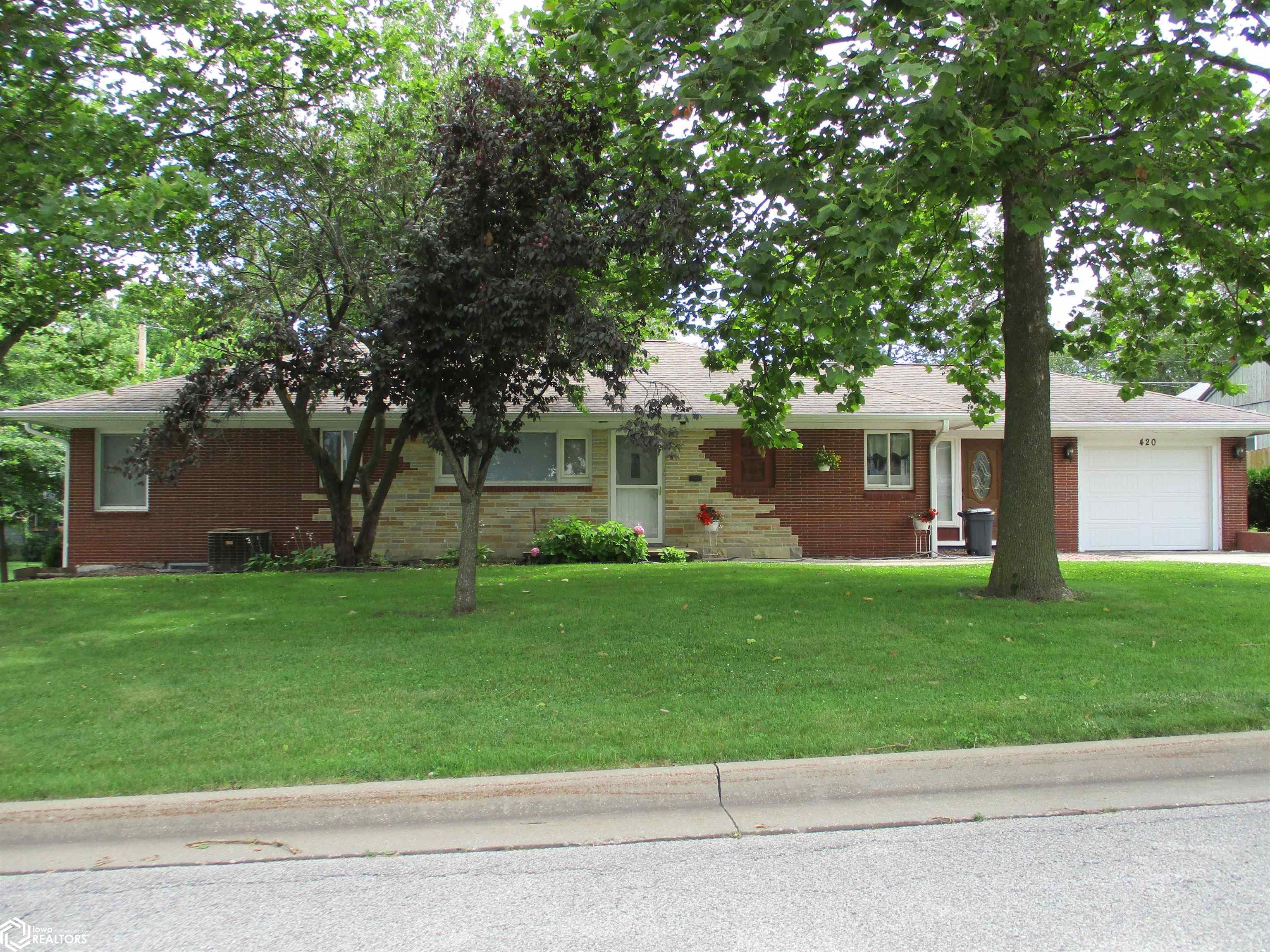 420 Bank, Centerville, Iowa image 1