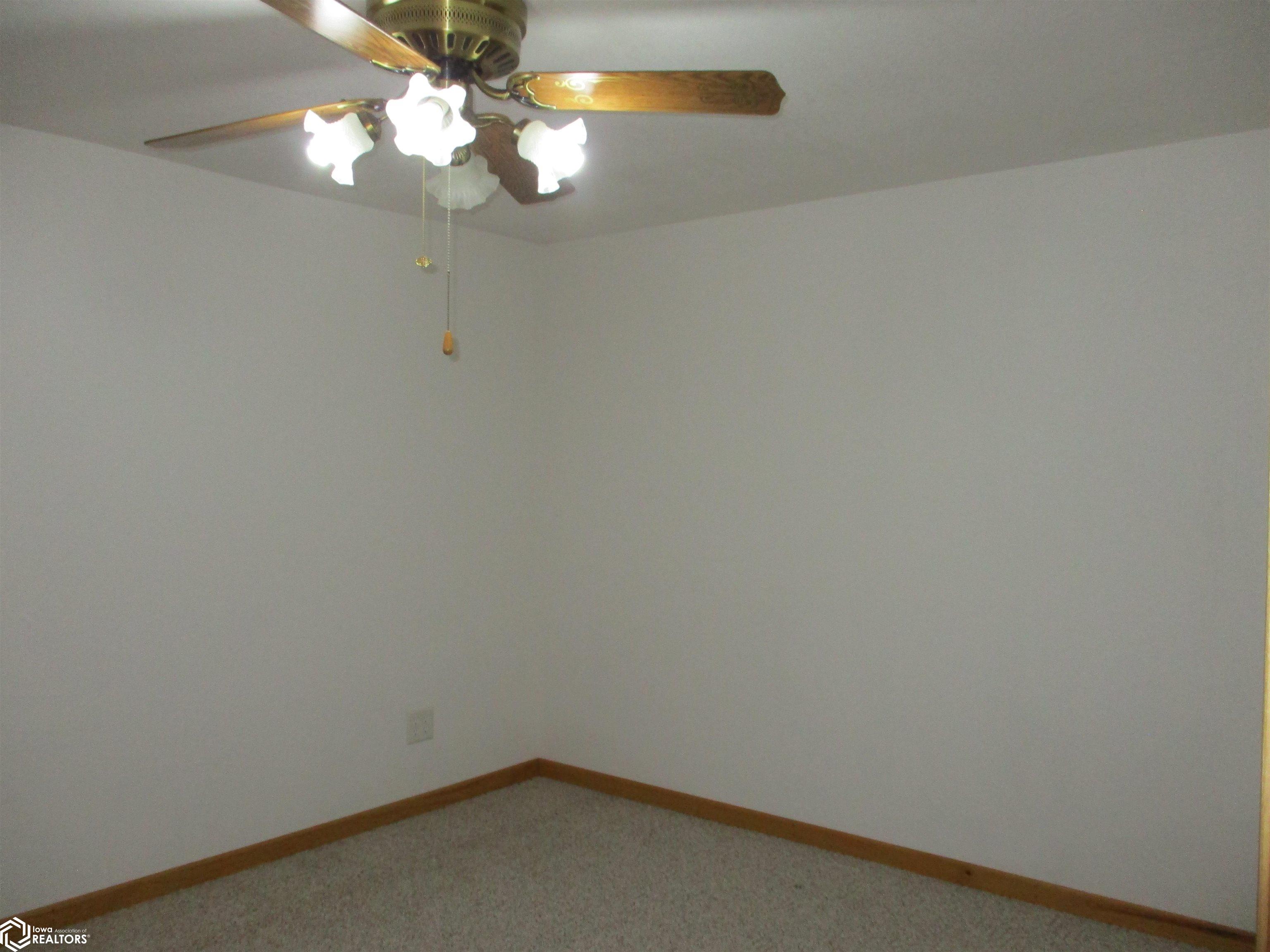 420 Bank, Centerville, Iowa image 31