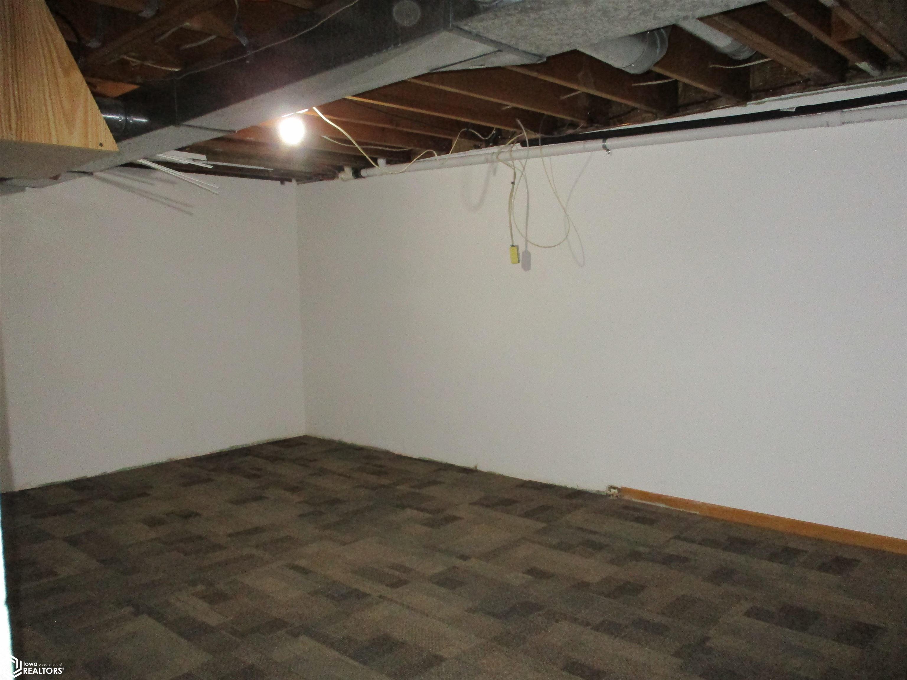 420 Bank, Centerville, Iowa image 38