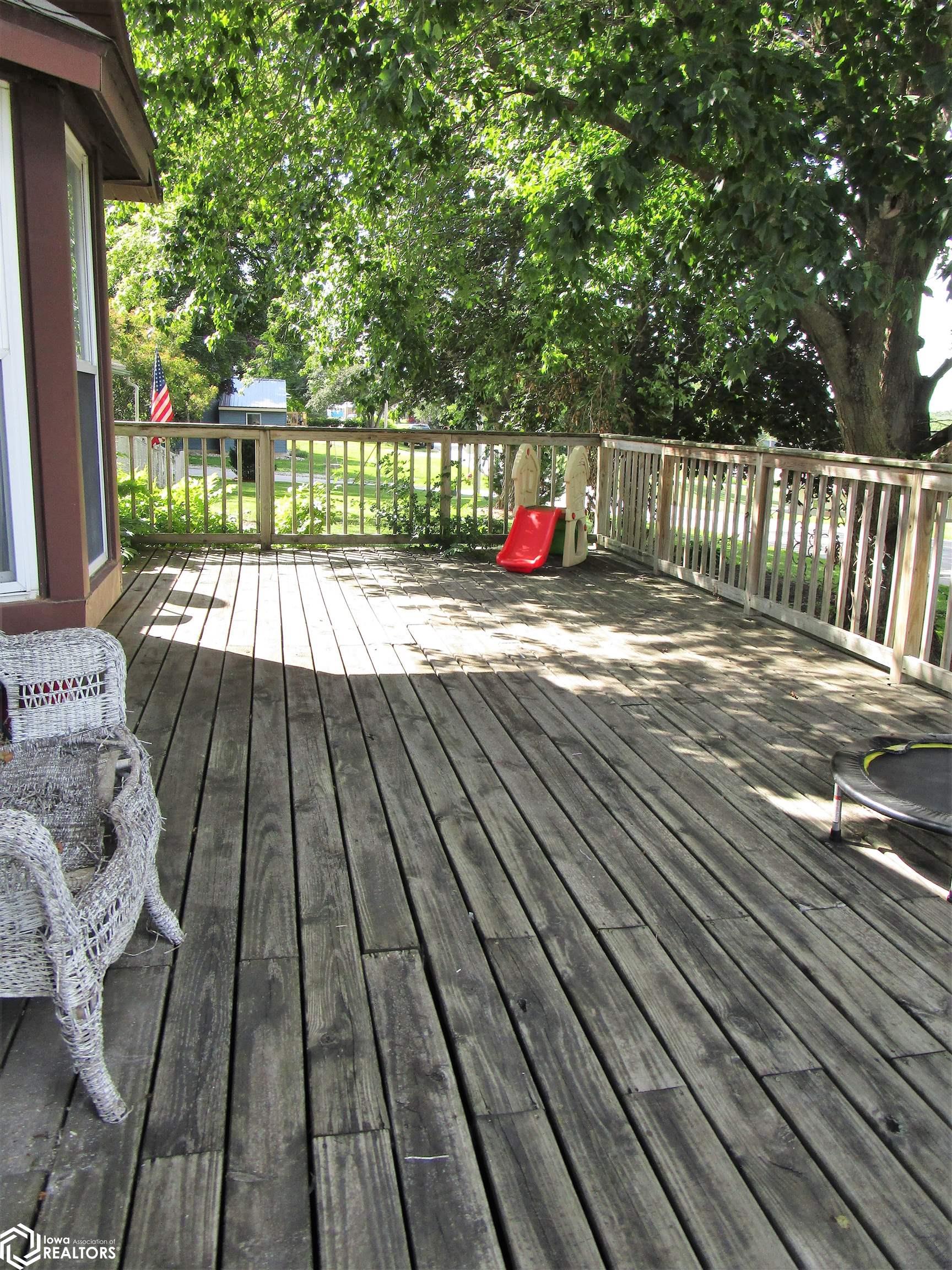 1209 Hardin Street, Alden, Iowa image 2