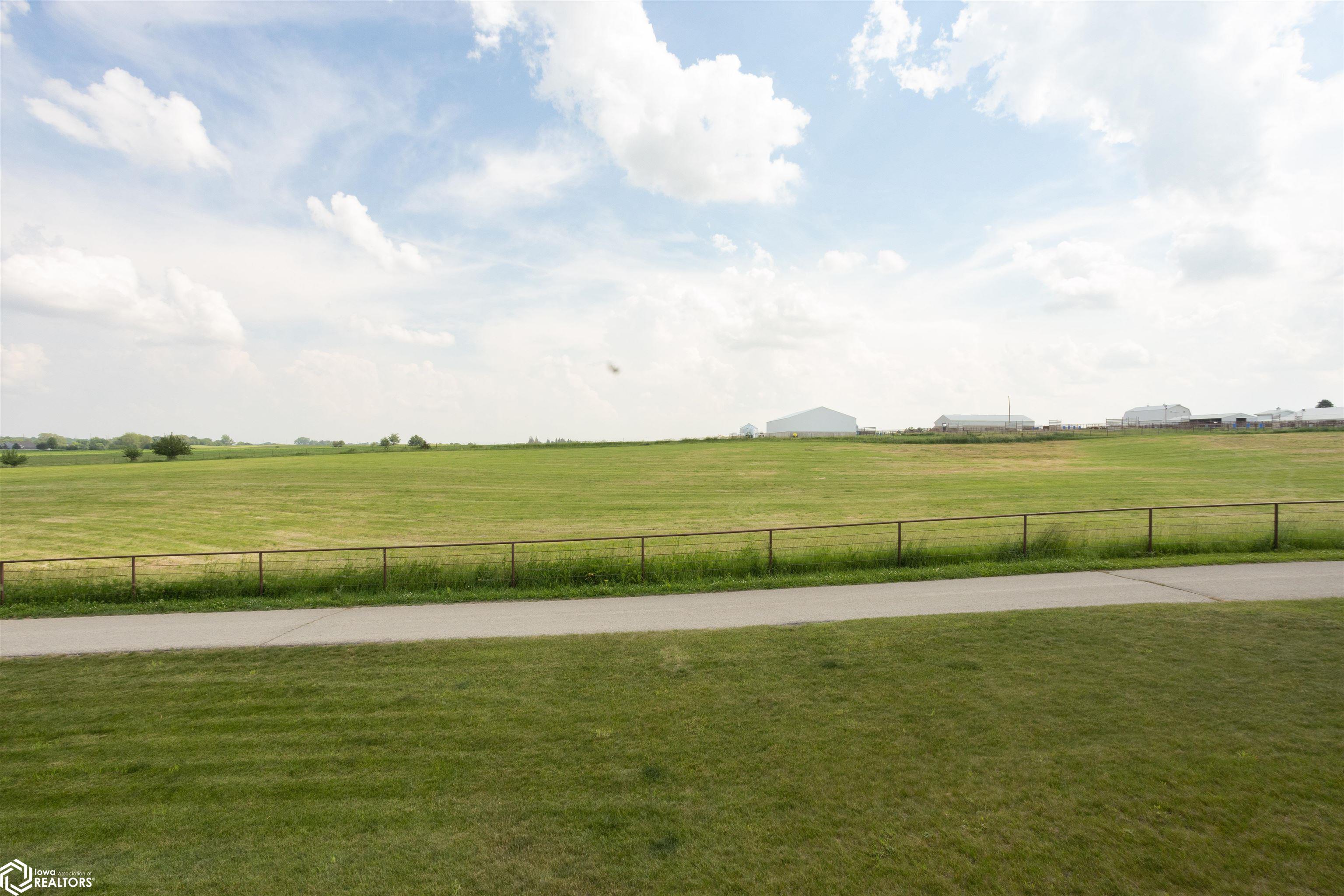2006 10th Street, Eldora, Iowa image 32