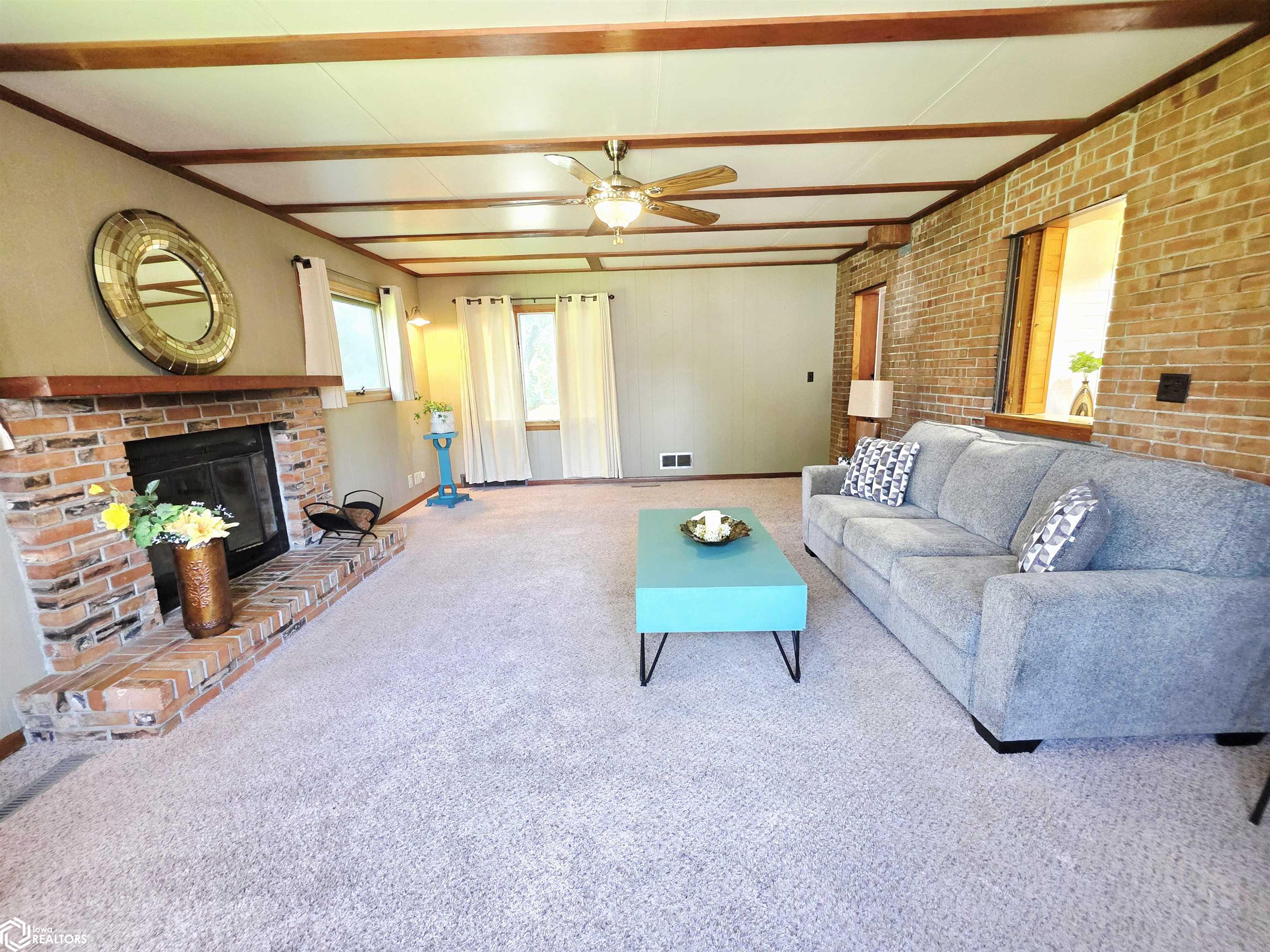 742 12th Street, Mason City, Iowa image 20