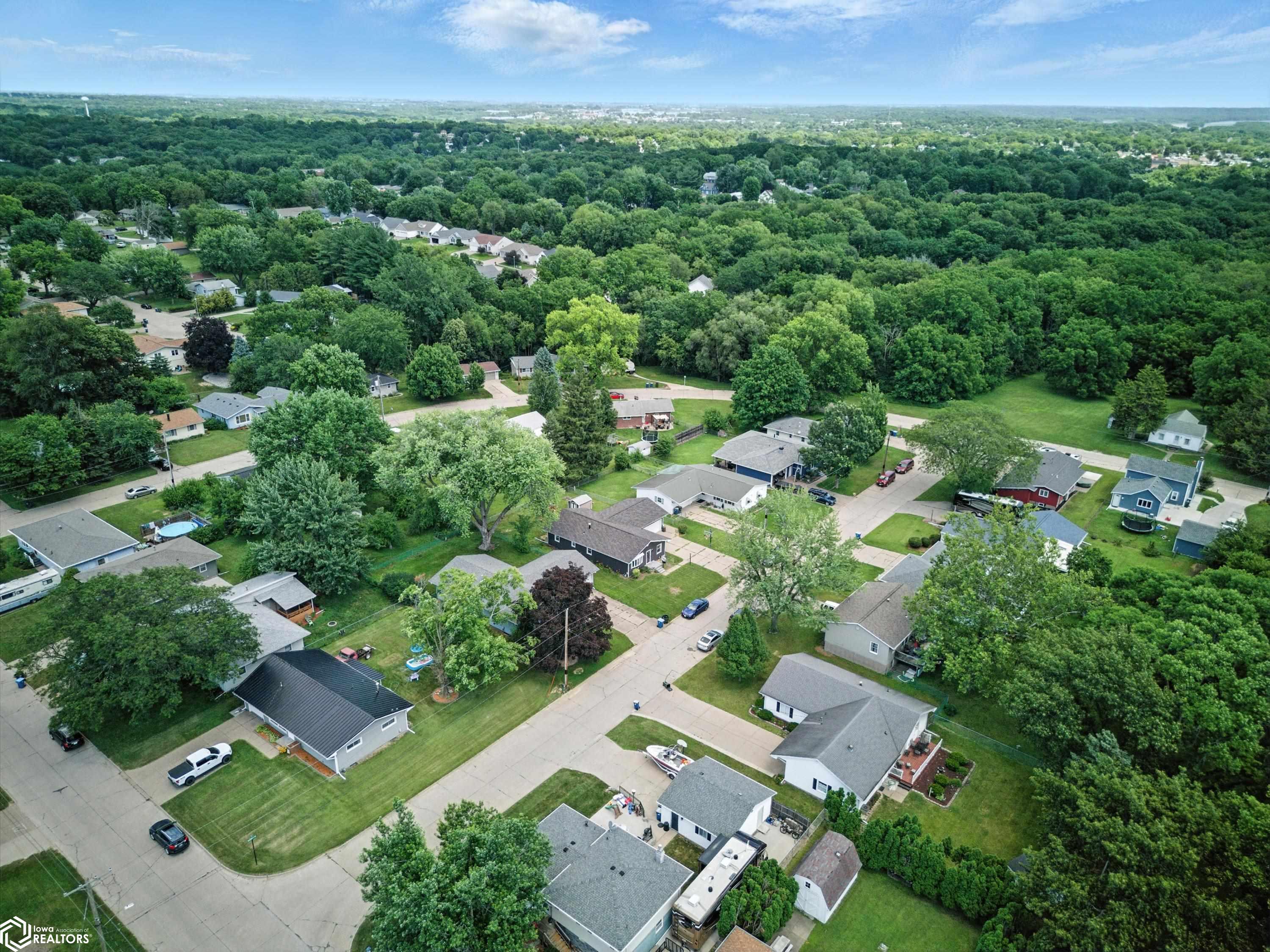 2113 Ridgewood Ave, Muscatine, Iowa image 34