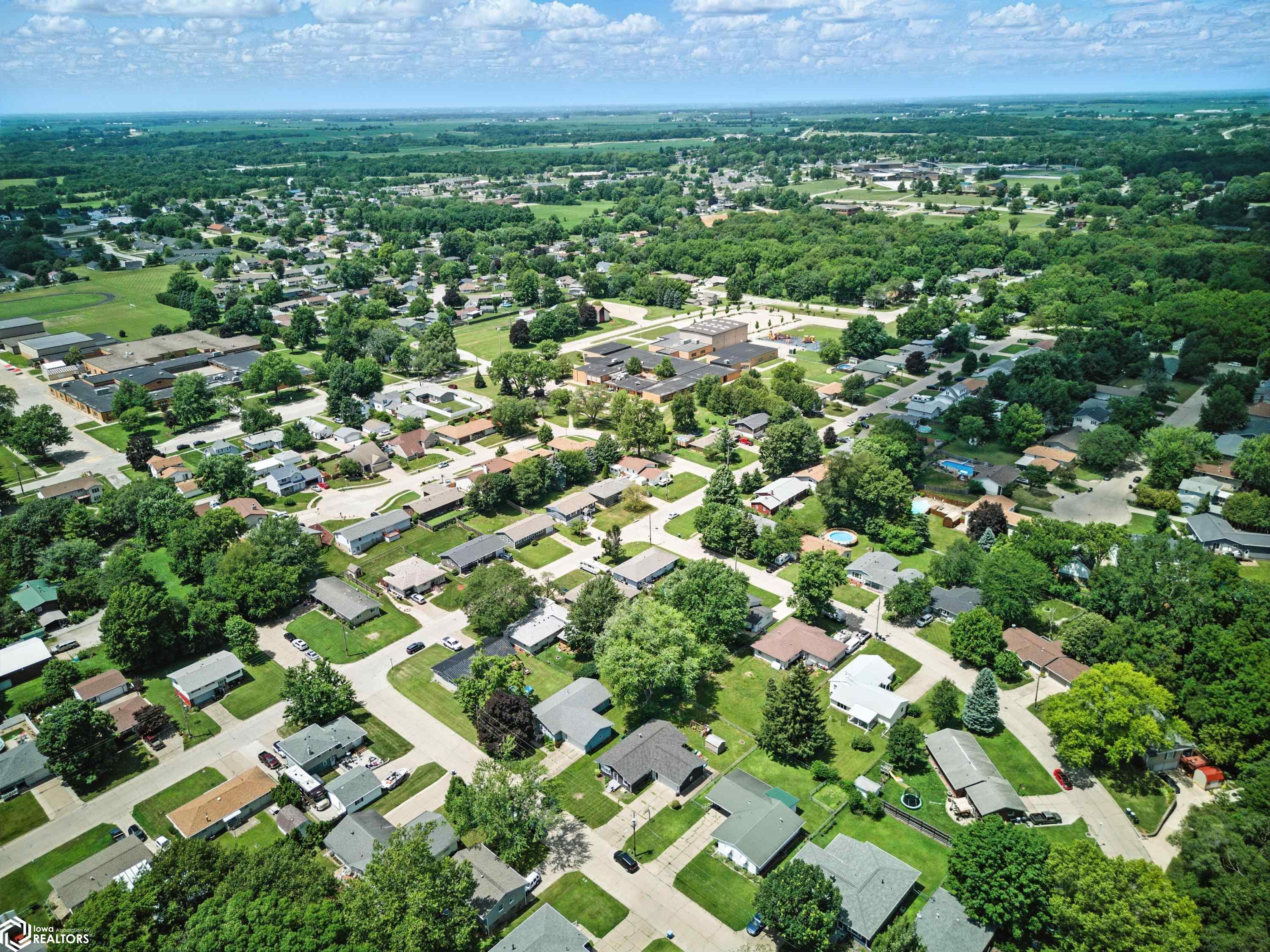 2113 Ridgewood Ave, Muscatine, Iowa image 36