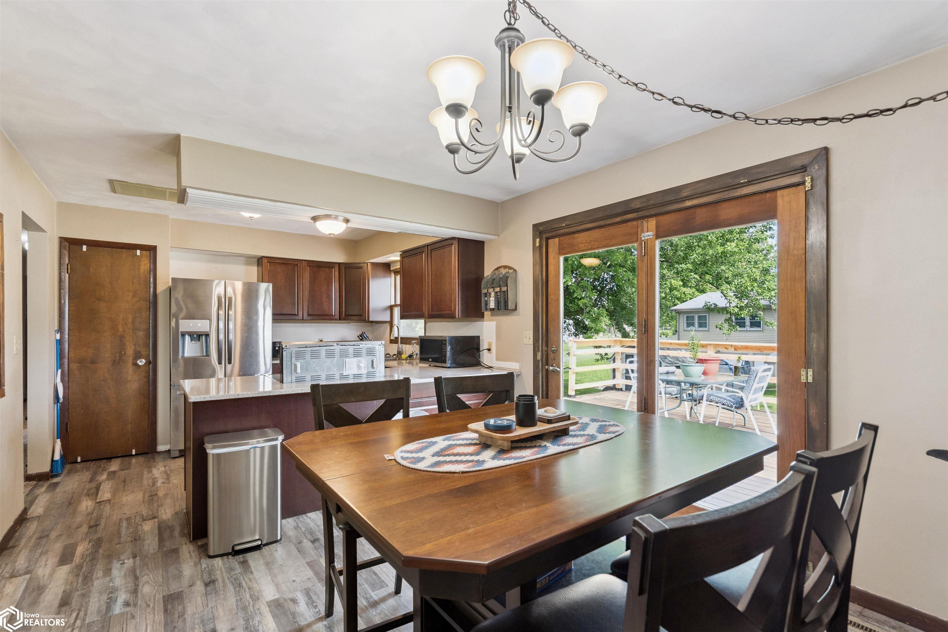 220 E Southridge Road, Marshalltown, Iowa image 11