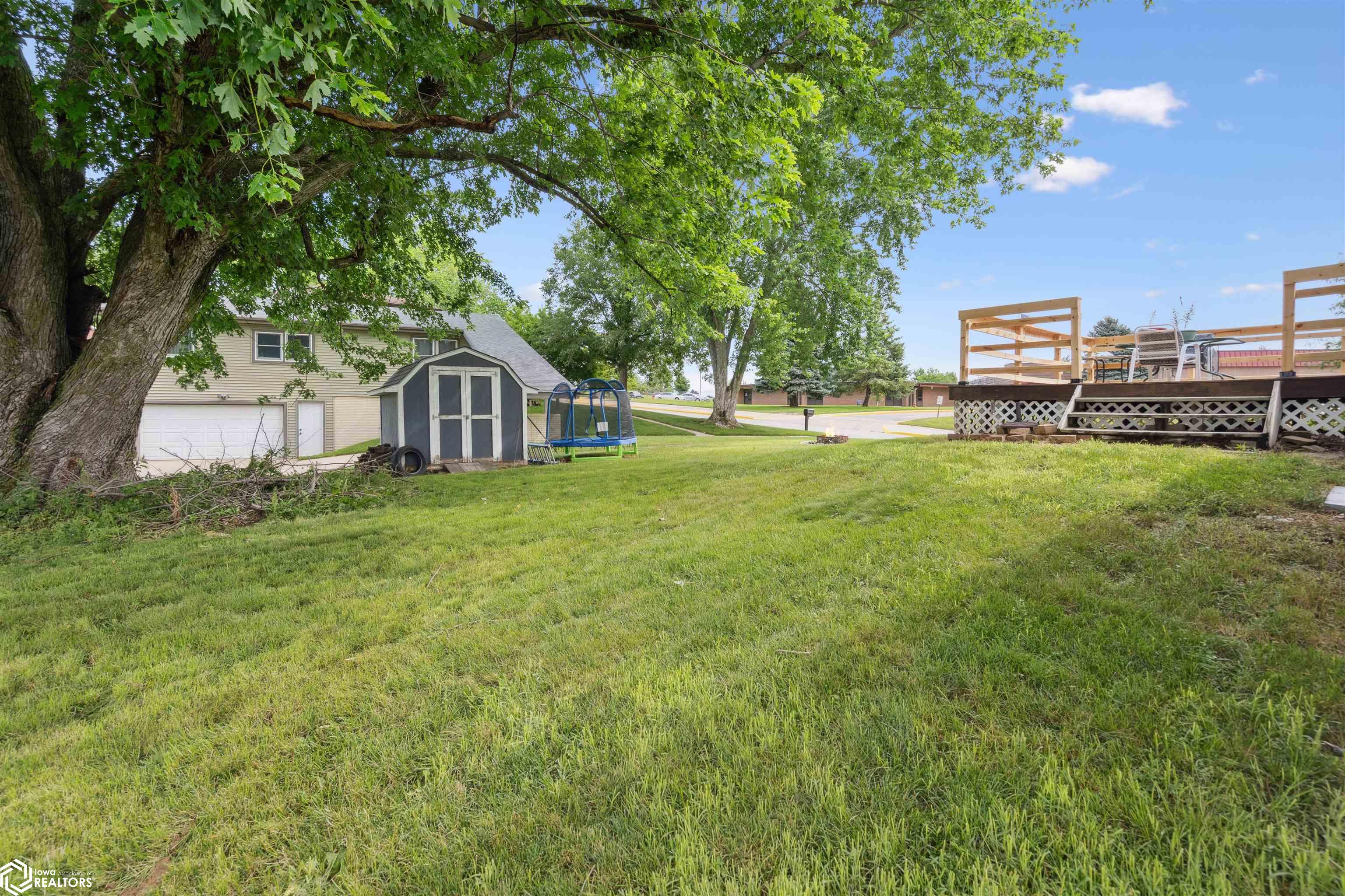 220 E Southridge Road, Marshalltown, Iowa image 32