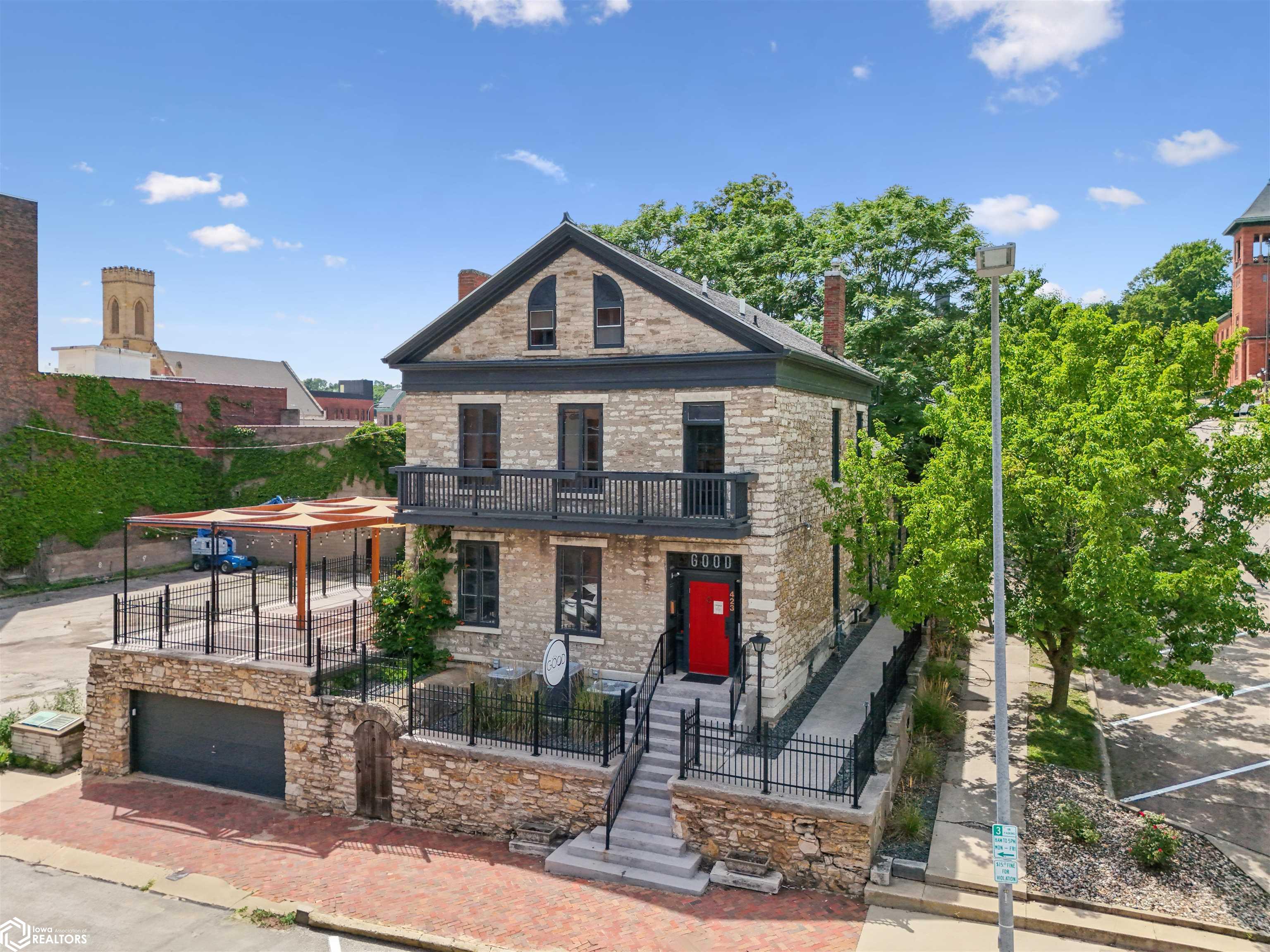 423 N 3rd Street, Burlington, Iowa image 33