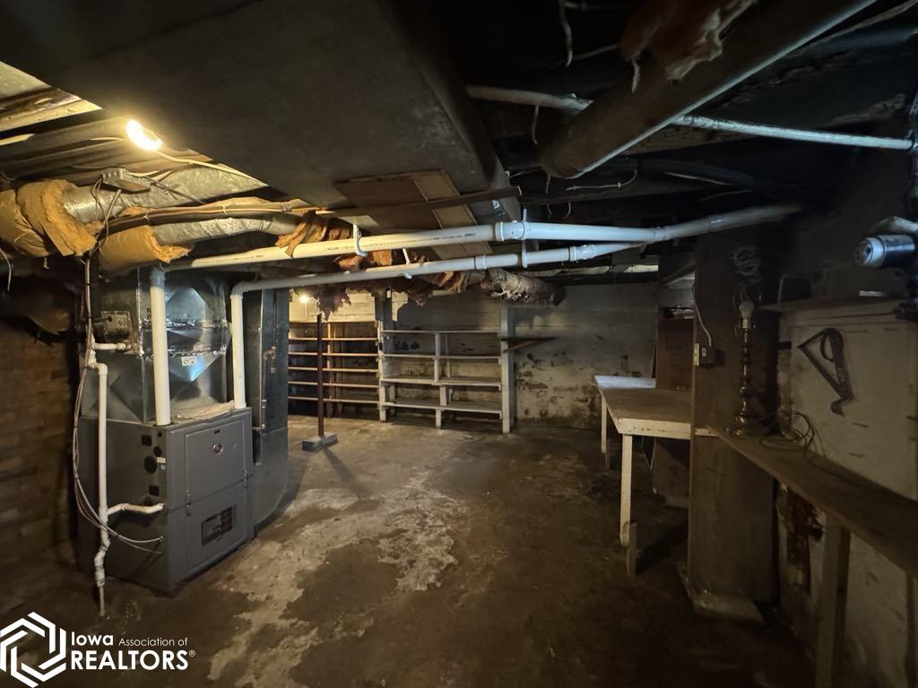 108 Race Street, Cincinnati, Iowa image 33