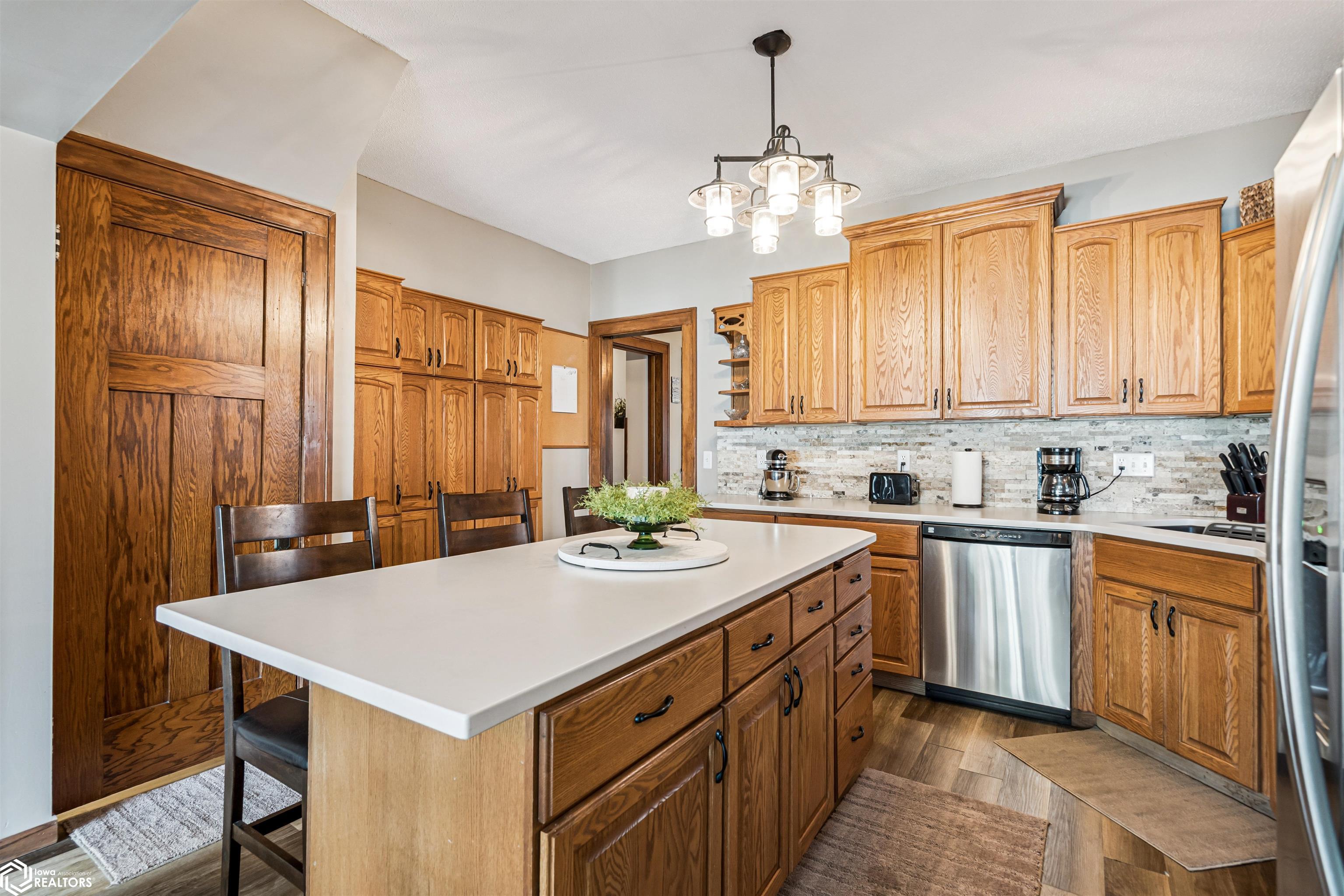 210 N 9th Street, Marshalltown, Iowa image 12