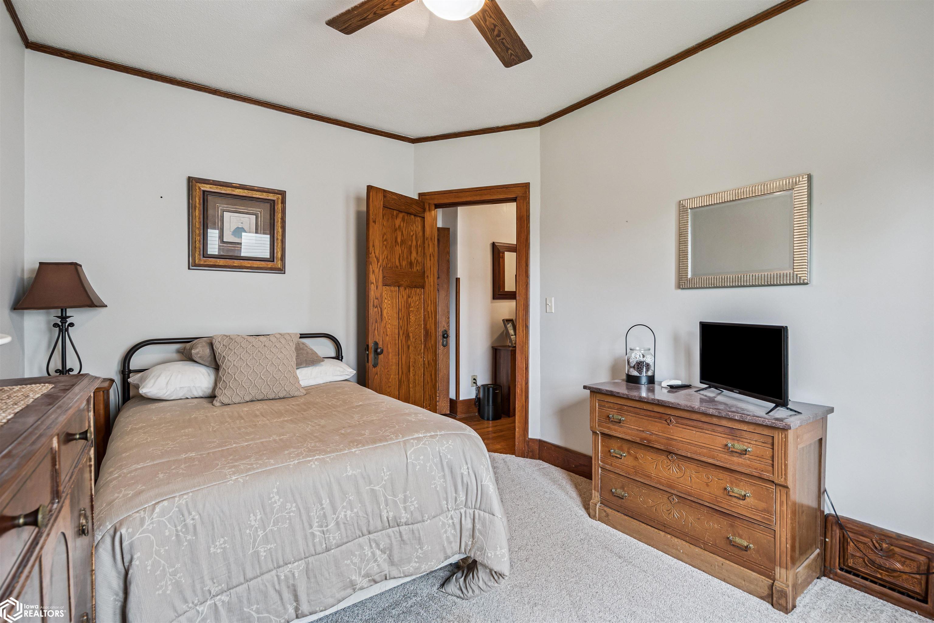 210 N 9th Street, Marshalltown, Iowa image 19