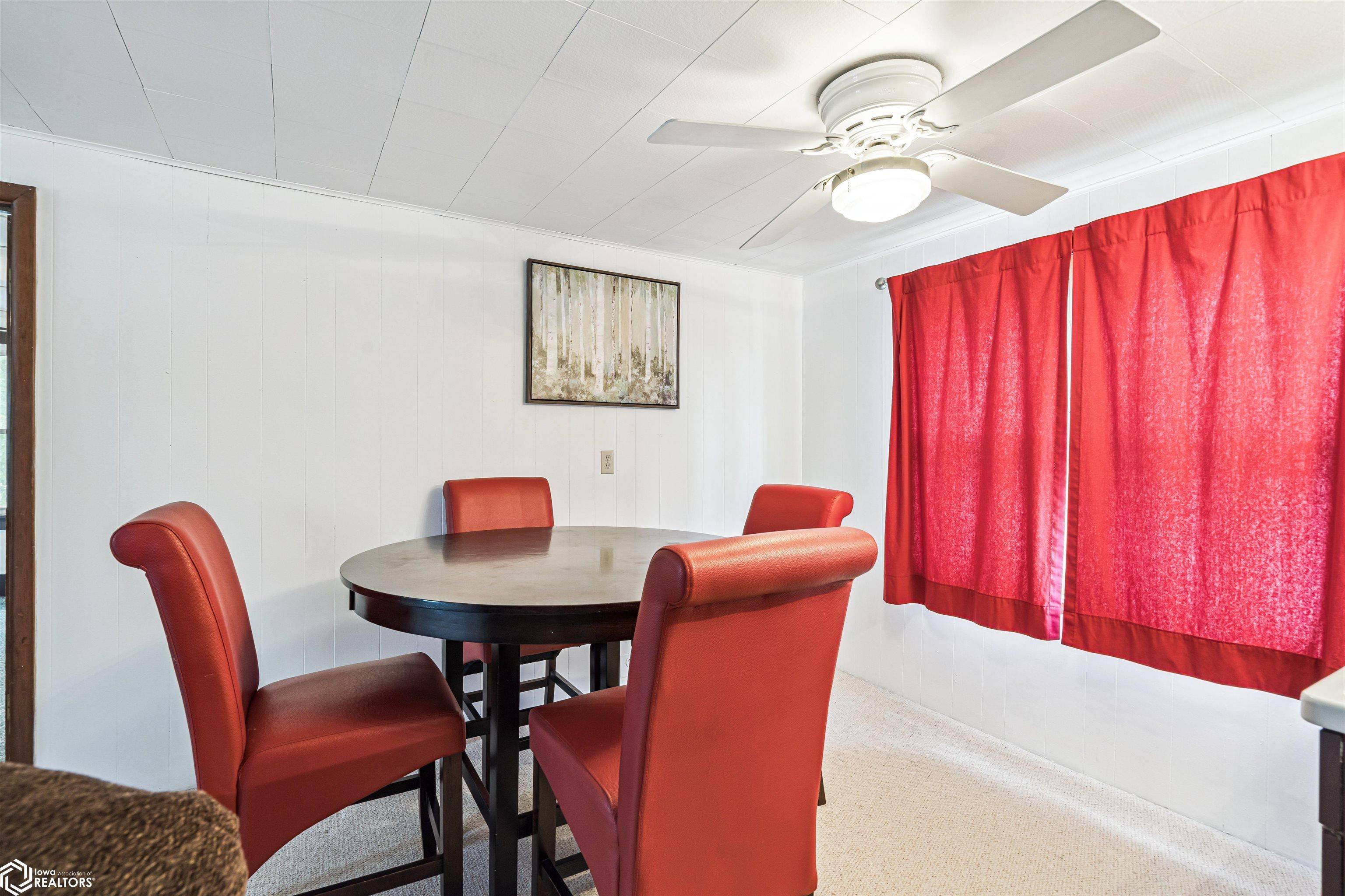 210 N 9th Street, Marshalltown, Iowa image 22