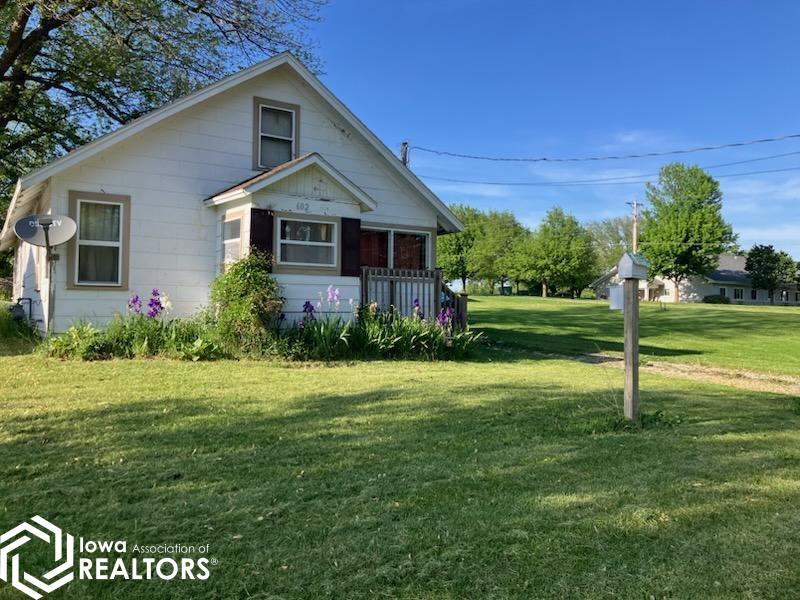 602 W Columbus Street, Mount Ayr, Iowa image 1