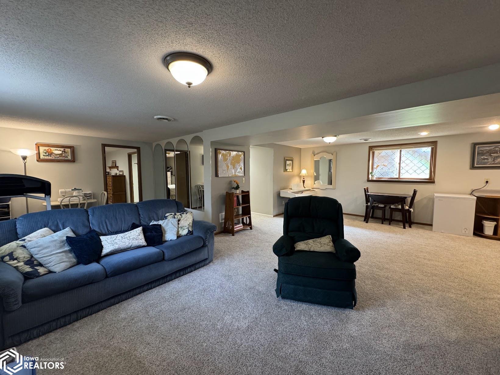 11161 Iroquois Road, Burlington, Iowa image 32