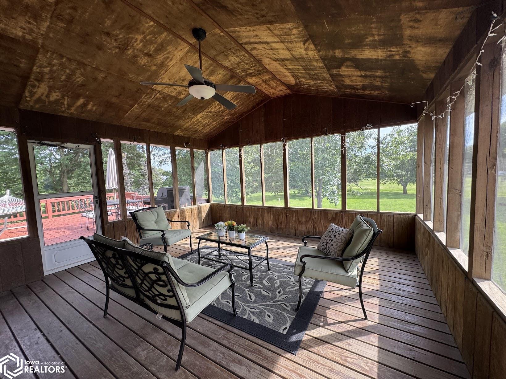 11161 Iroquois Road, Burlington, Iowa image 44