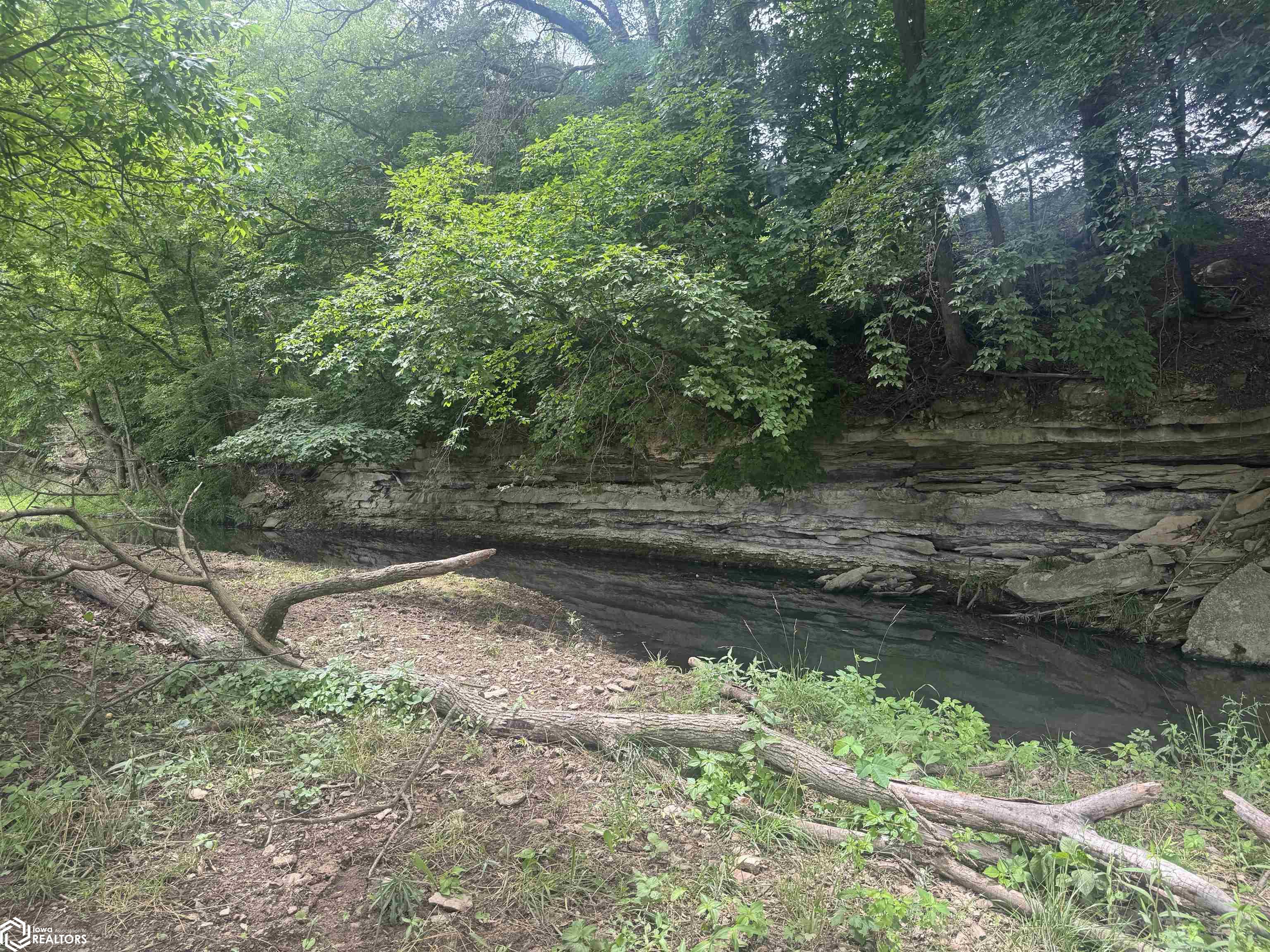 Route J40, Bonaparte, Iowa image 12