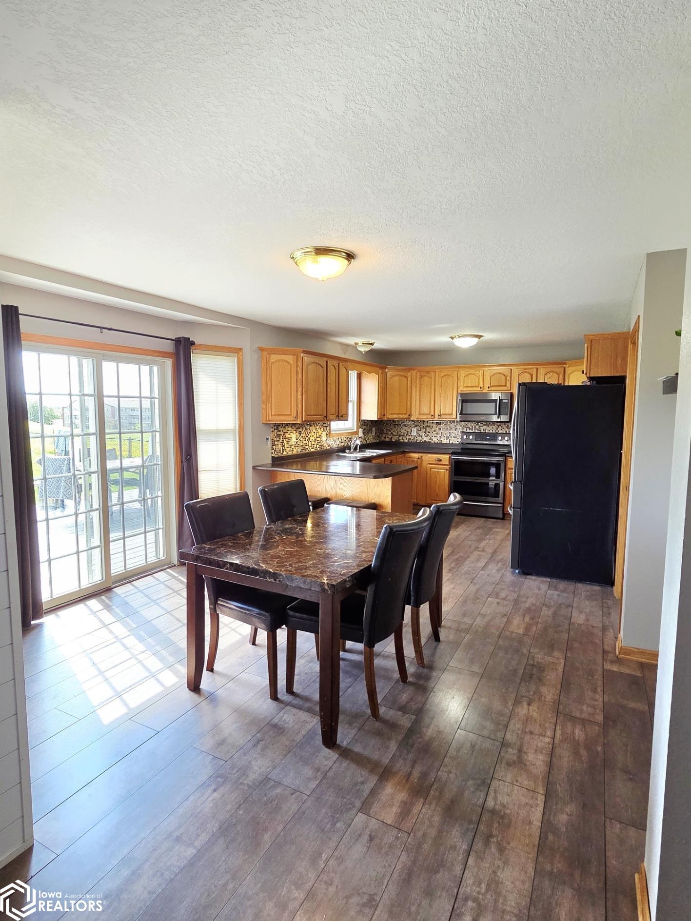 209 Manor Drive, Osceola, Iowa image 12