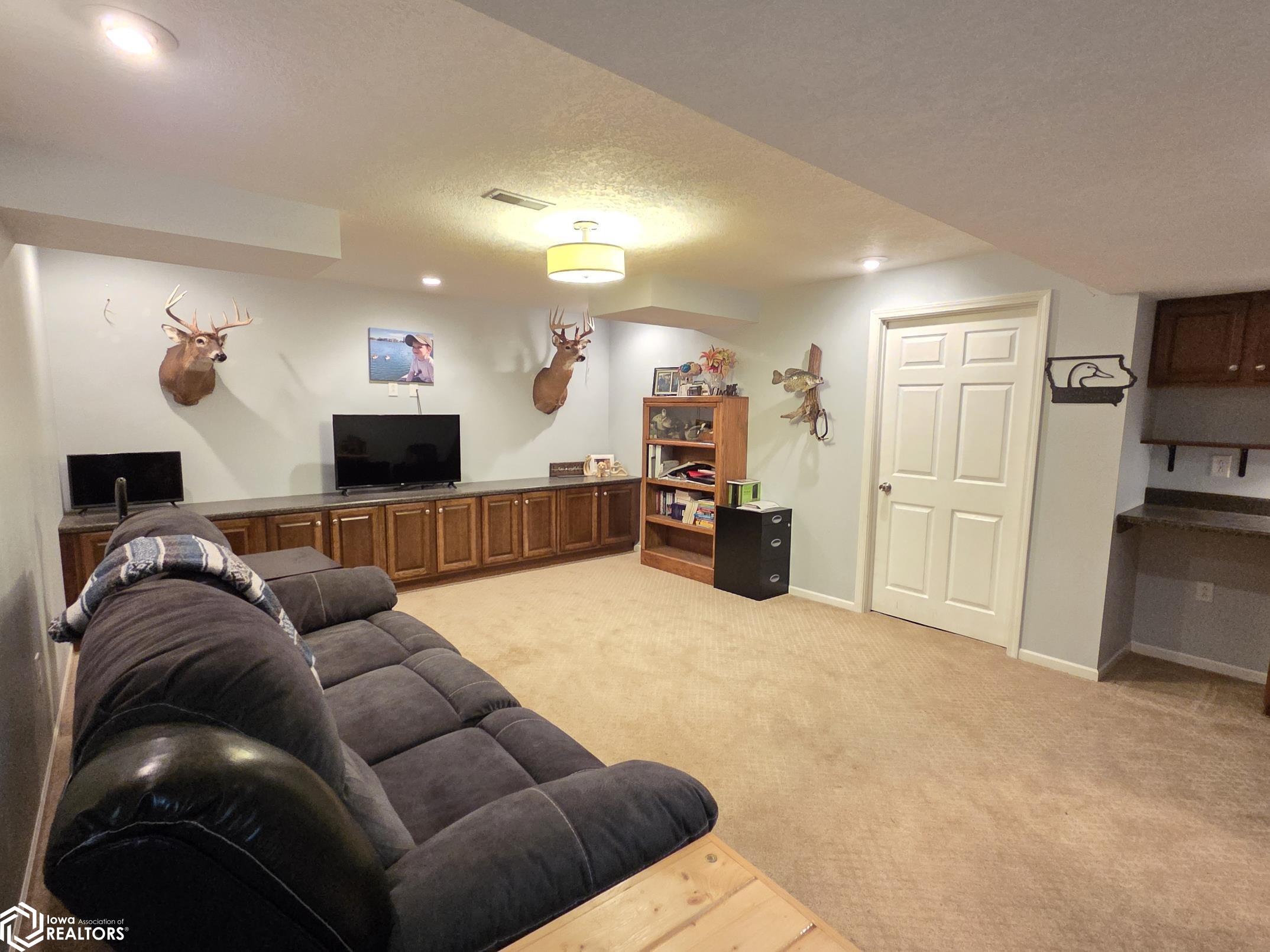 209 Manor Drive, Osceola, Iowa image 25