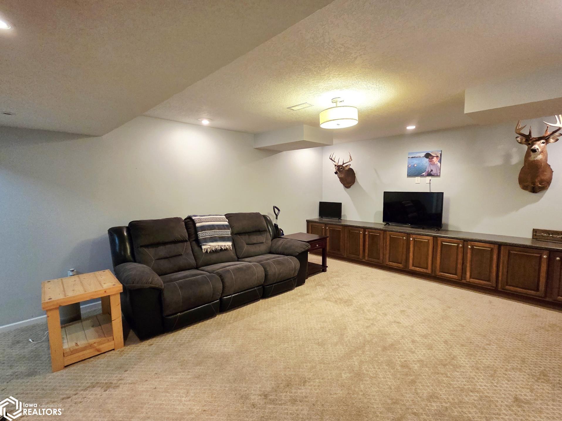 209 Manor Drive, Osceola, Iowa image 26