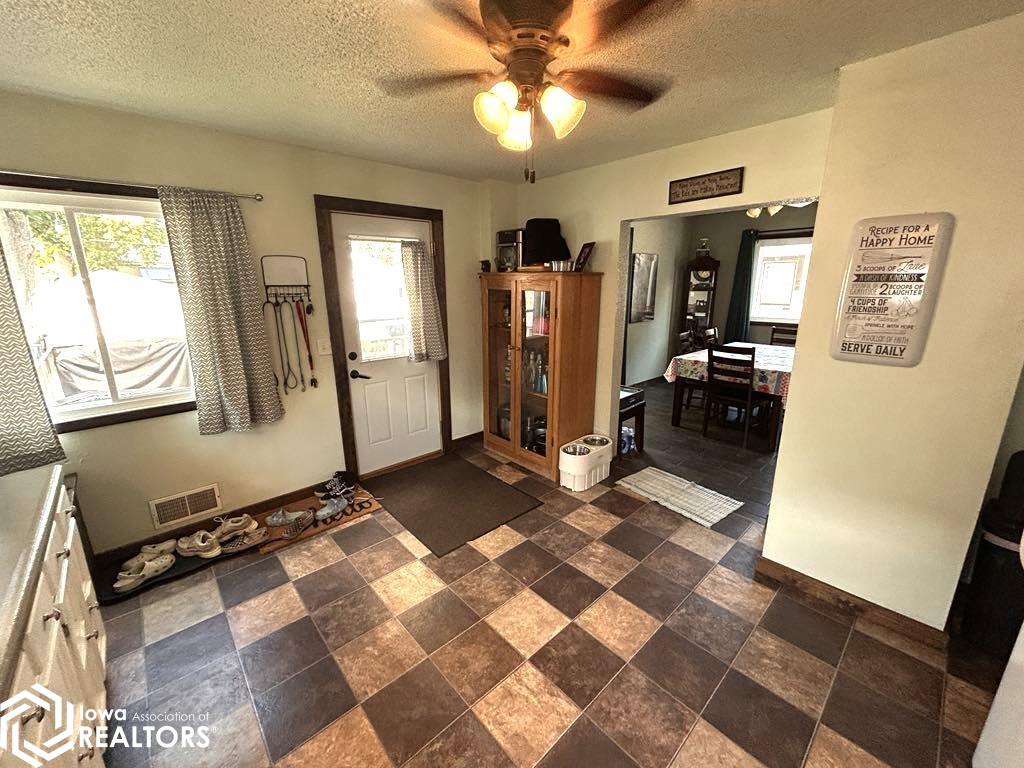 317 S Ward Street, Ottumwa, Iowa image 17