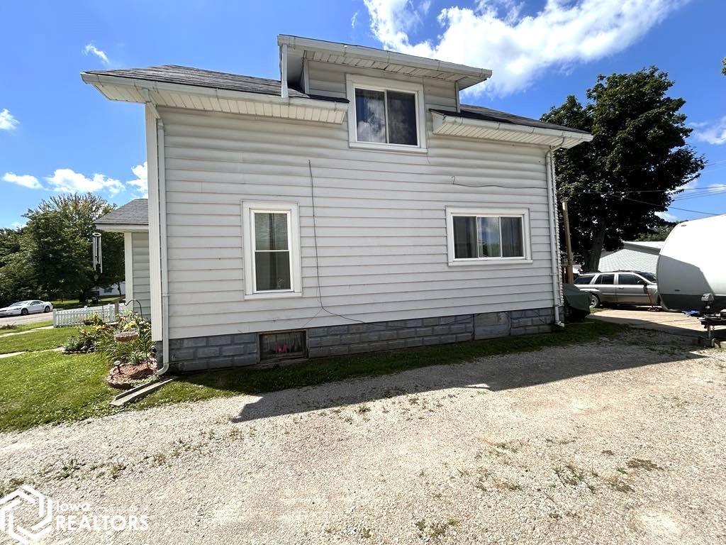 317 S Ward Street, Ottumwa, Iowa image 5