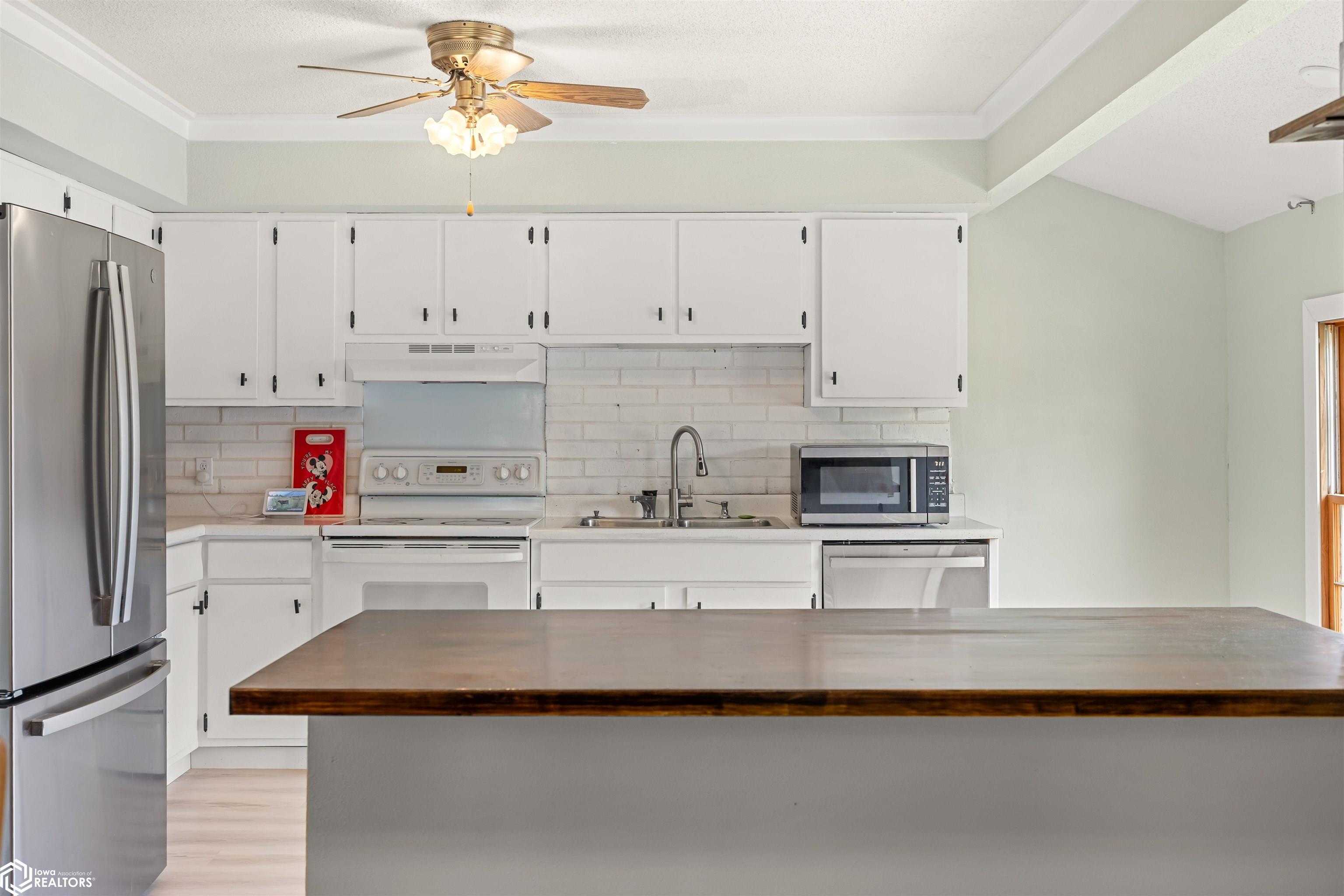 302 Newcastle Road, Marshalltown, Iowa image 13