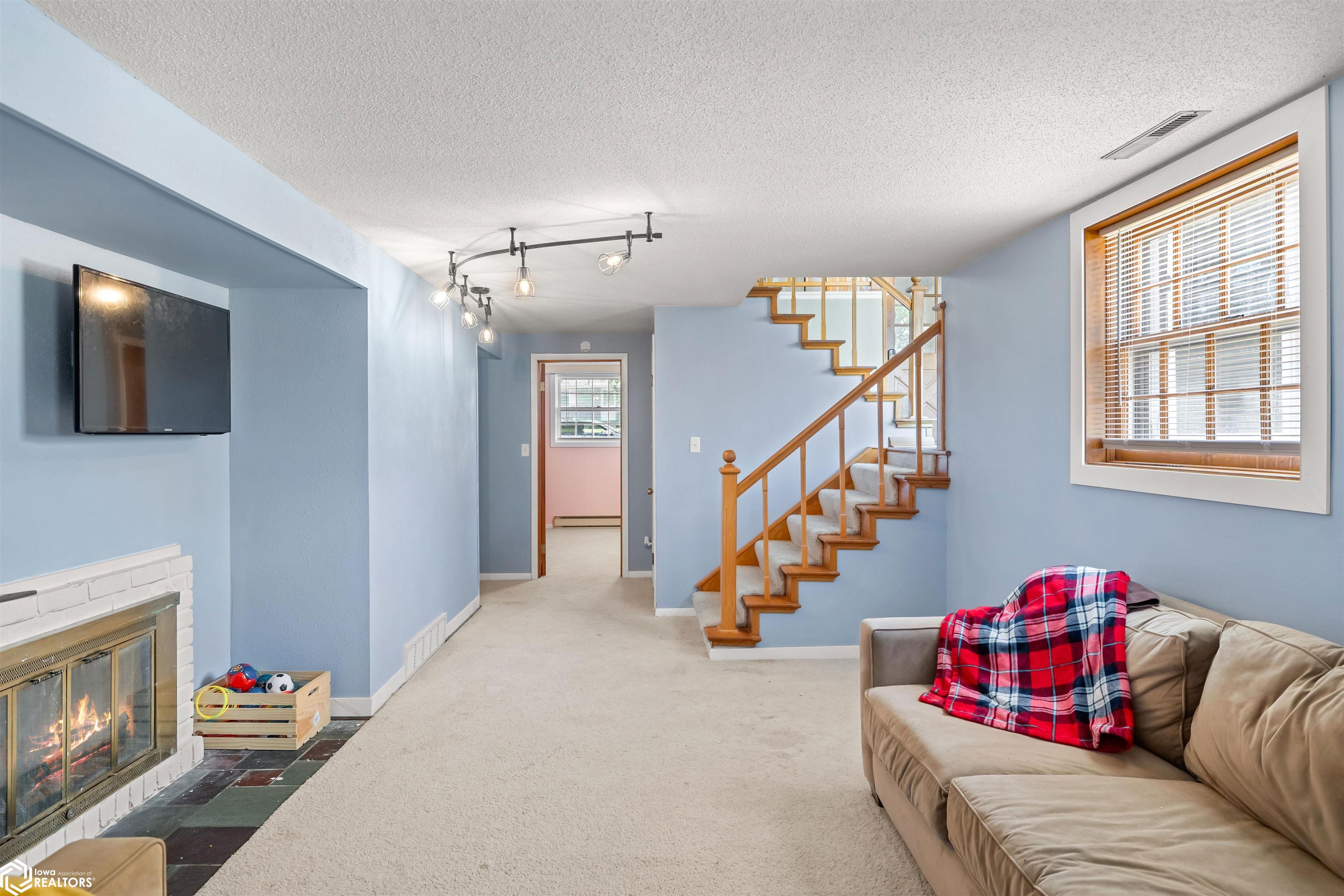 302 Newcastle Road, Marshalltown, Iowa image 25