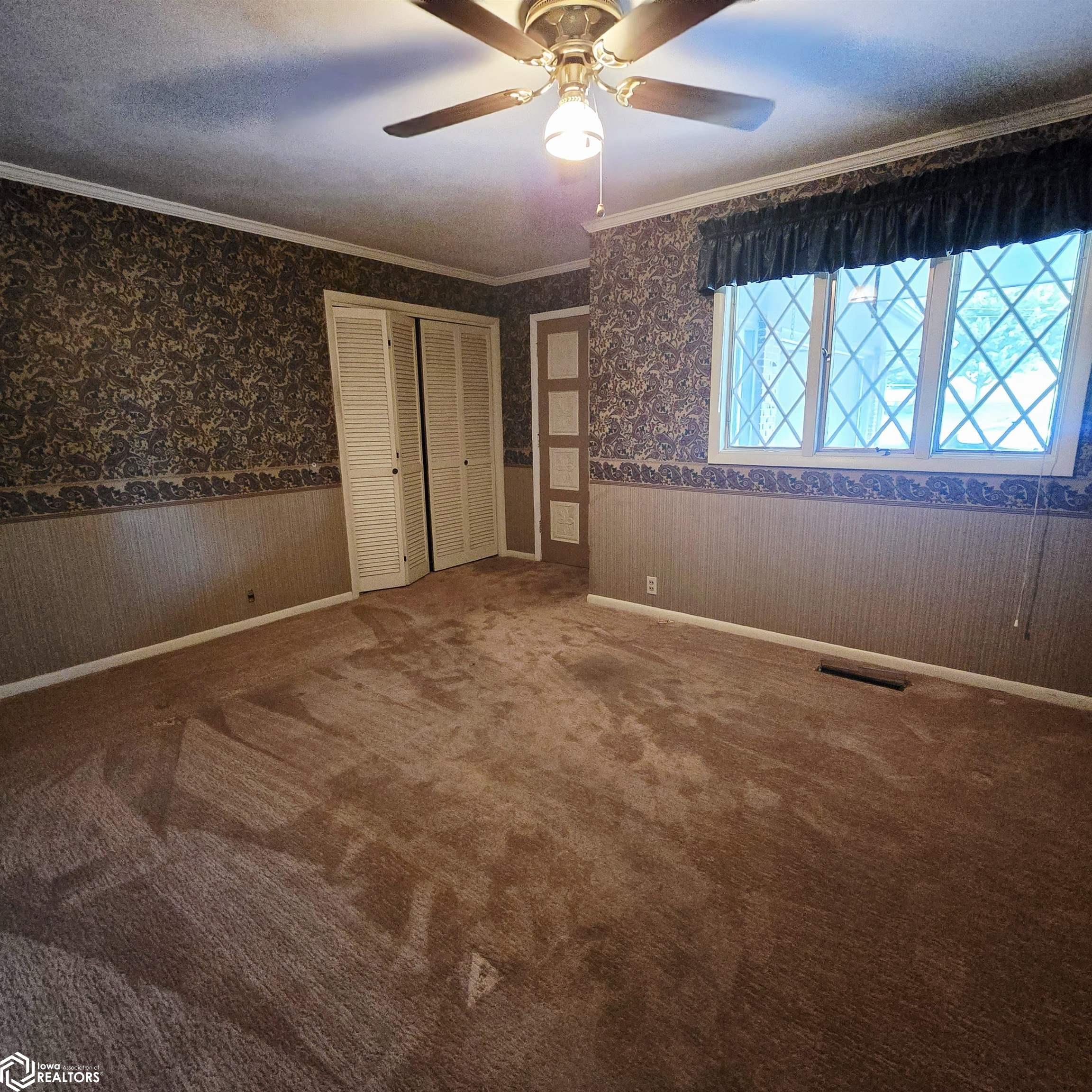 244 Terrace Drive, Oskaloosa, Iowa image 17