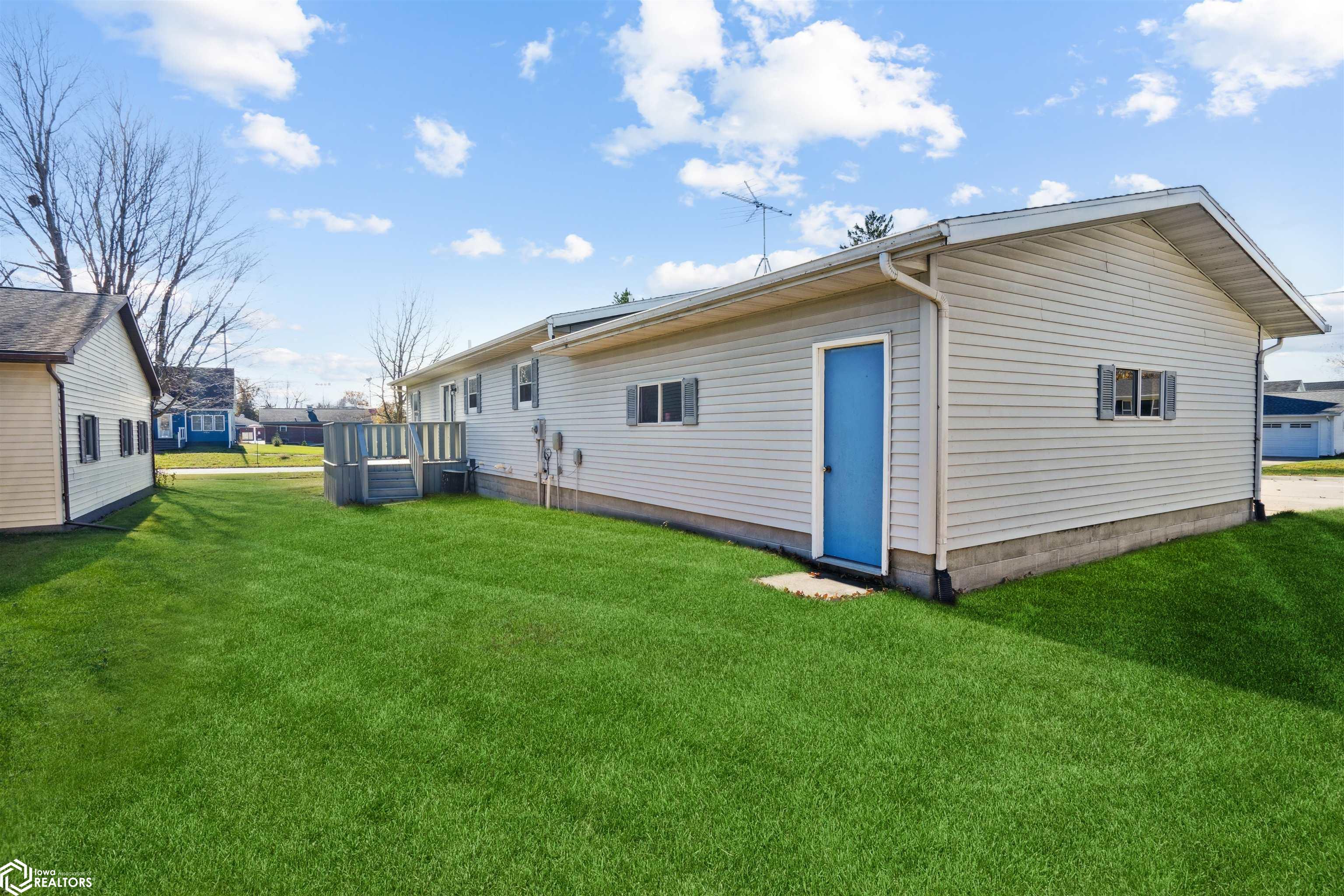 310 Lincoln Street, Dysart, Iowa image 30