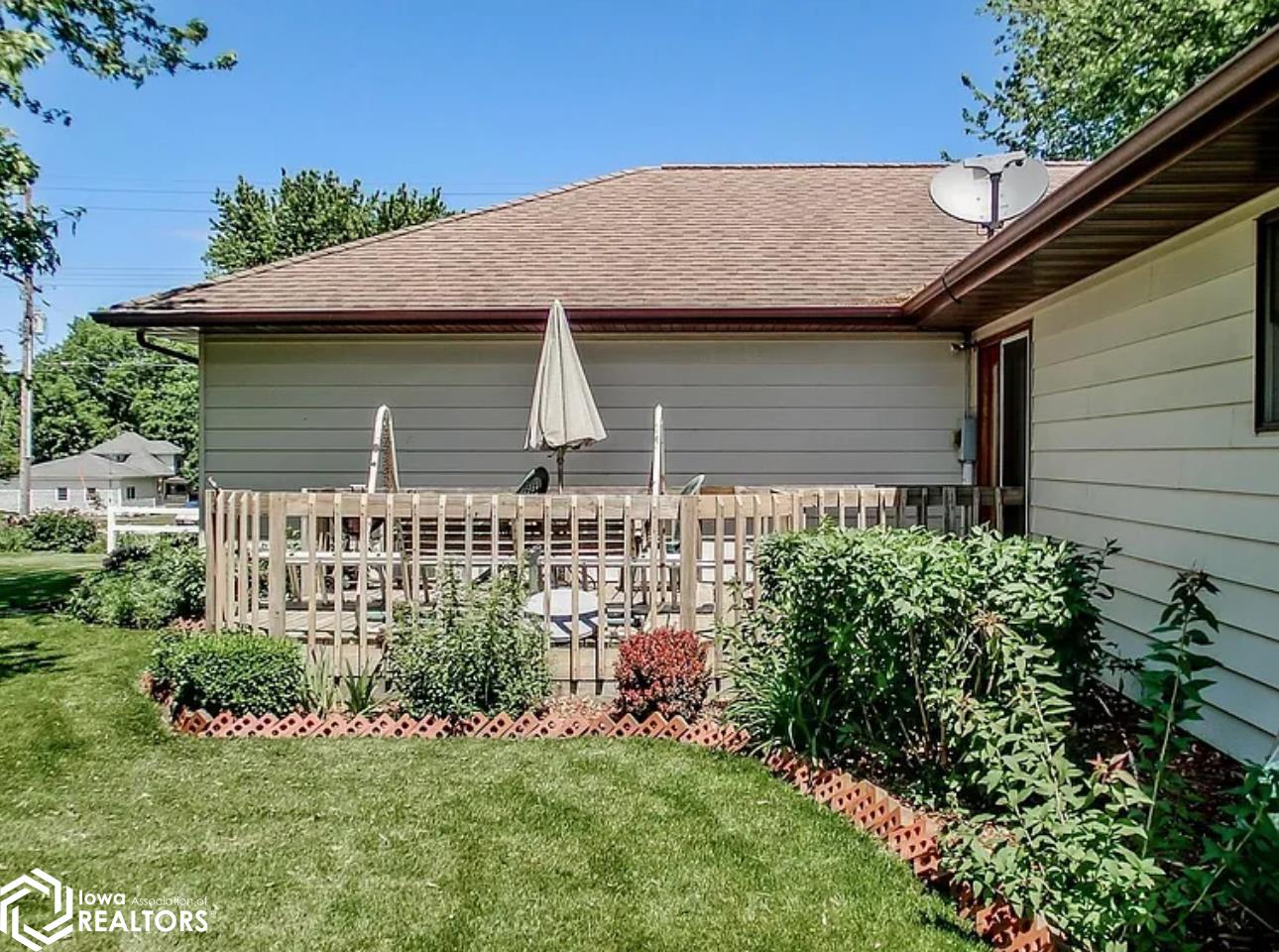 205 W Julian Street, Le Grand, Iowa image 20