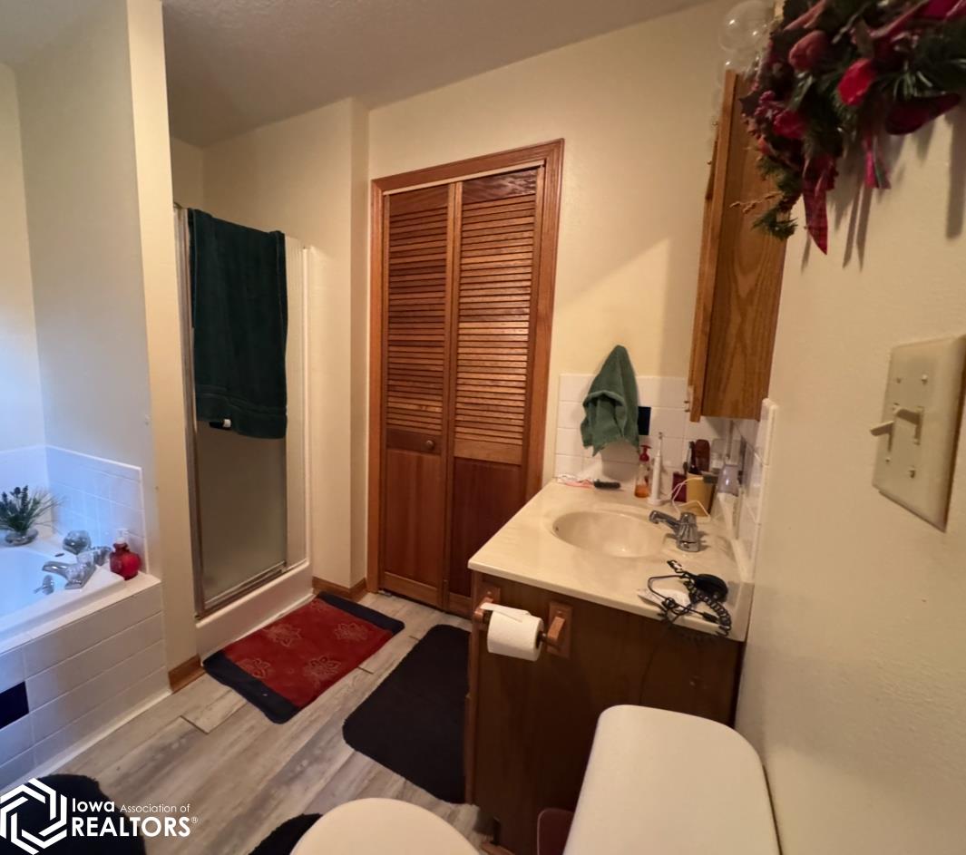 205 W Julian Street, Le Grand, Iowa image 10
