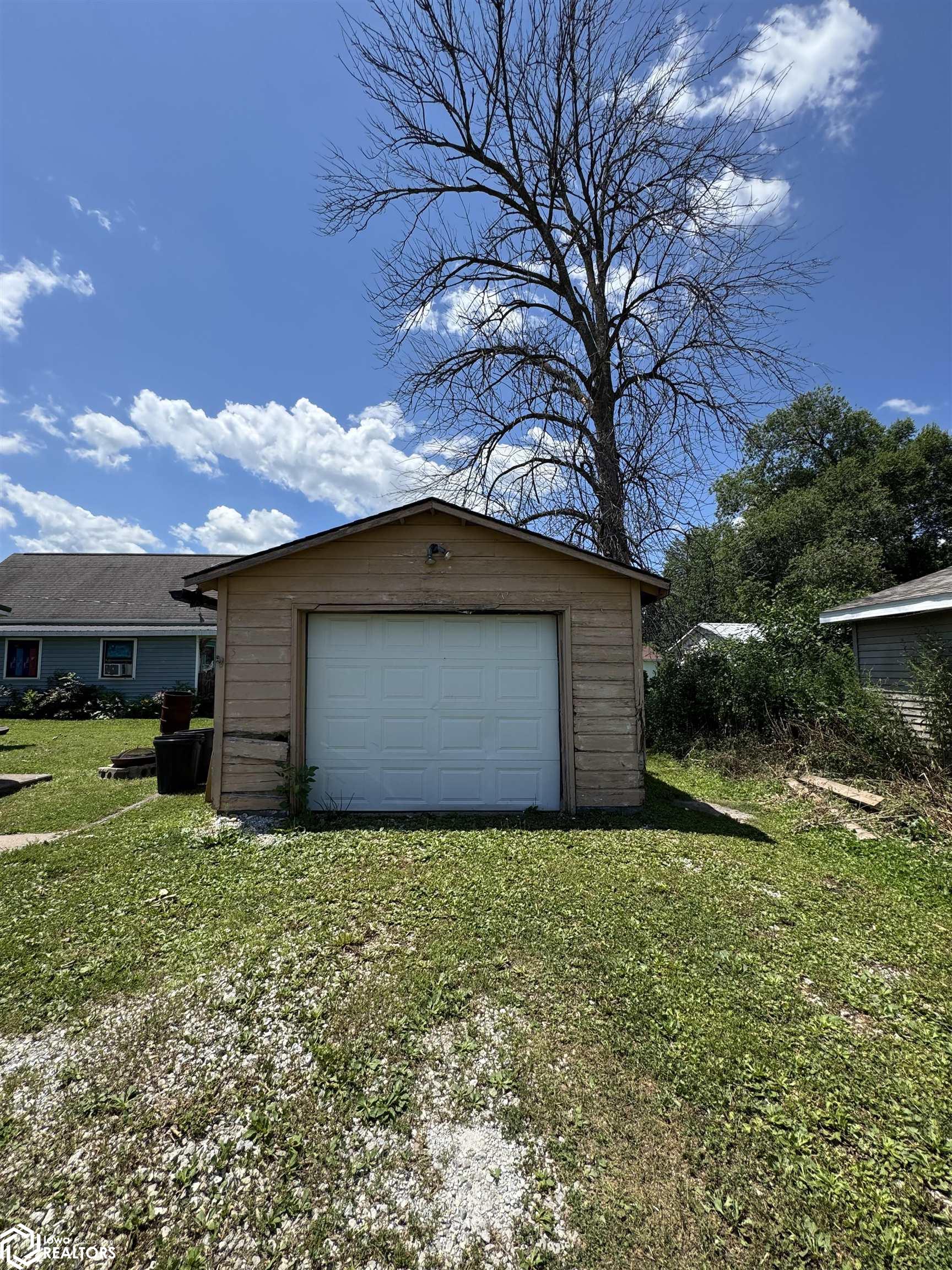 501 Cedar Street, Montrose, Iowa image 10