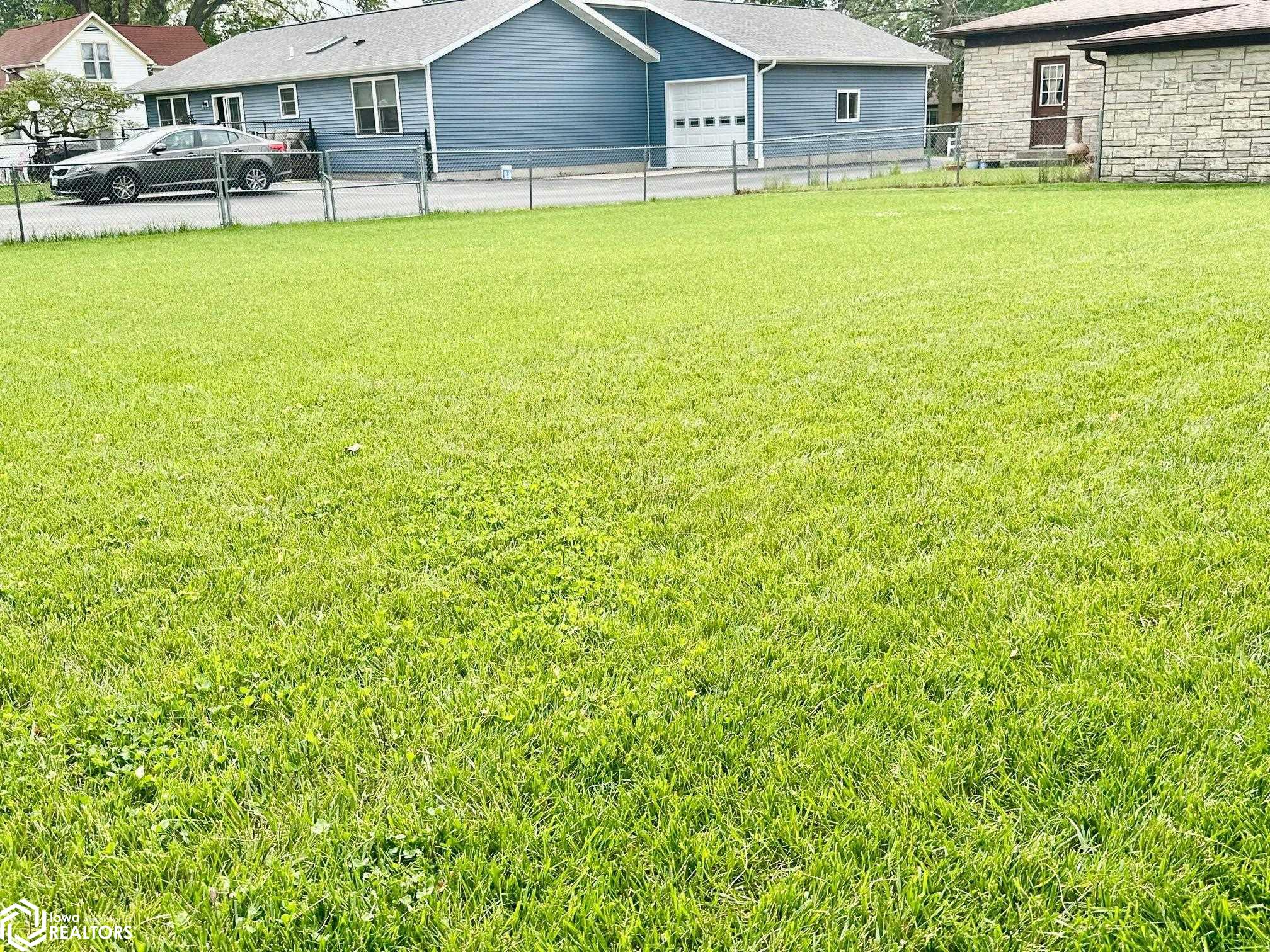 1416 Hagemann Avenue, Burlington, Iowa image 6
