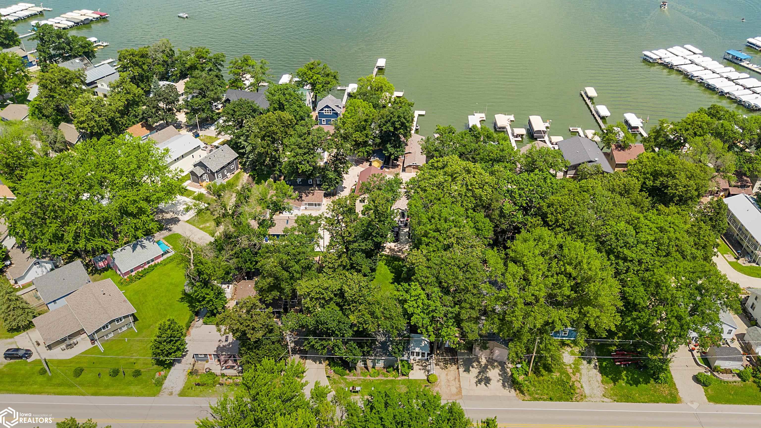 15257 Pascal Street, Clear Lake, Iowa image 18