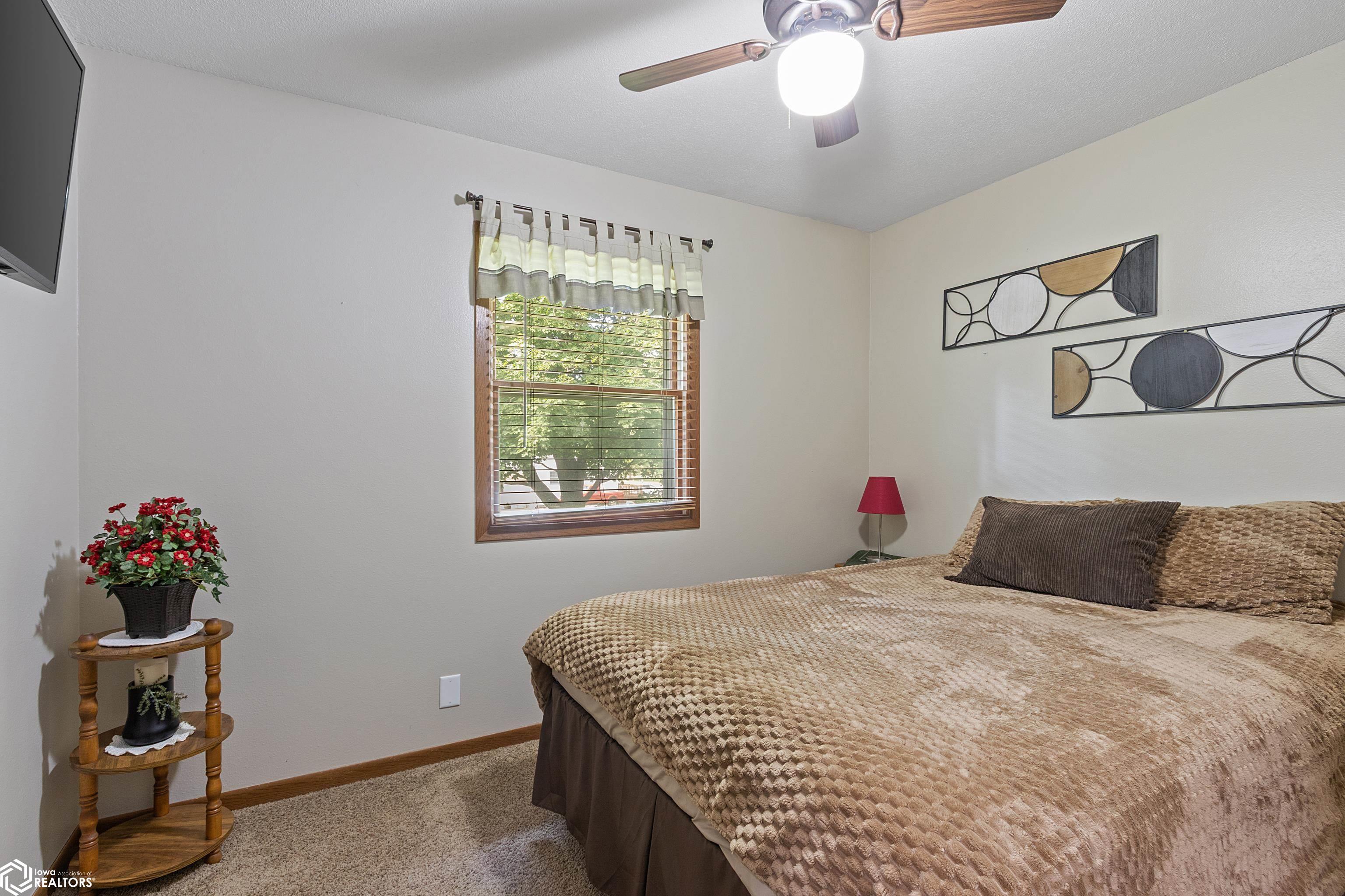 440 W 9th Street, Garner, Iowa image 11