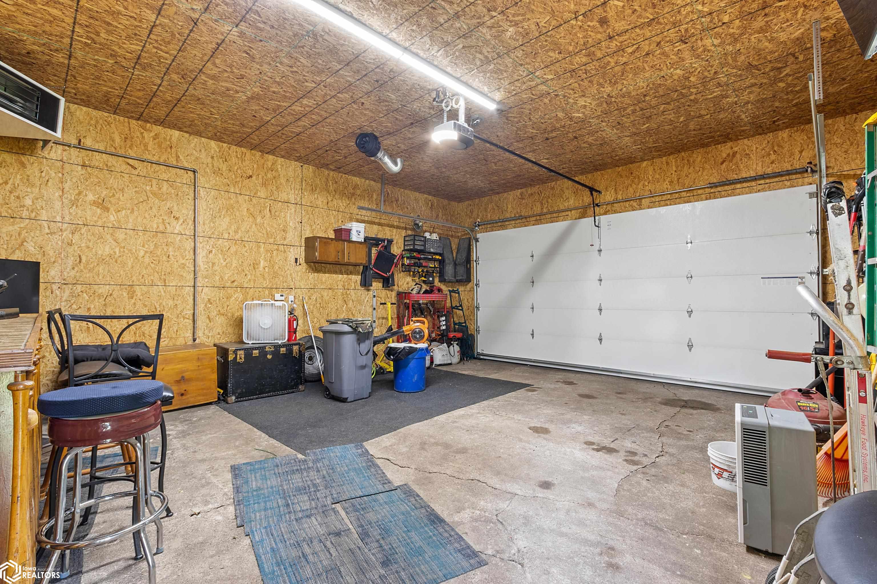 440 W 9th Street, Garner, Iowa image 26