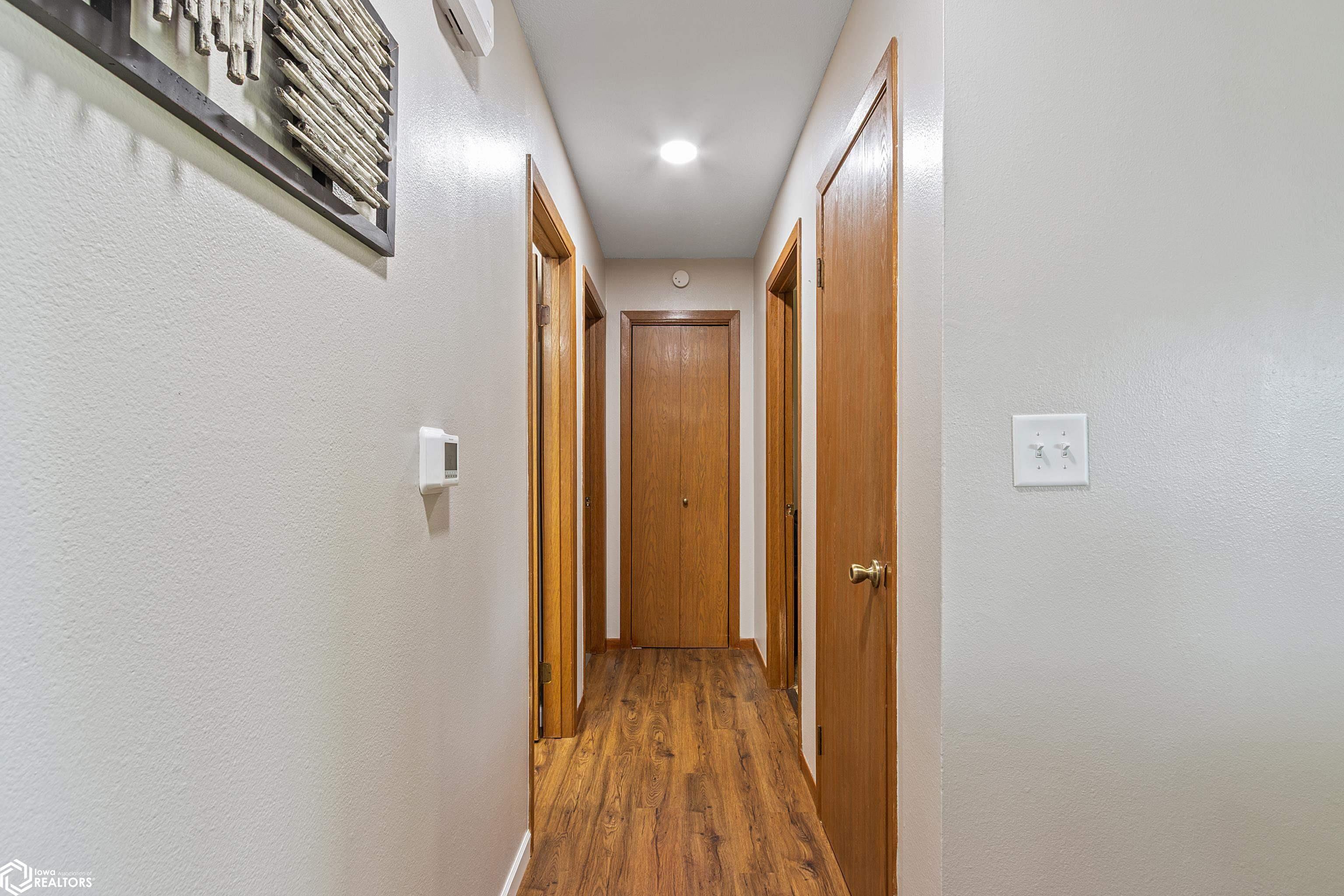 440 W 9th Street, Garner, Iowa image 8