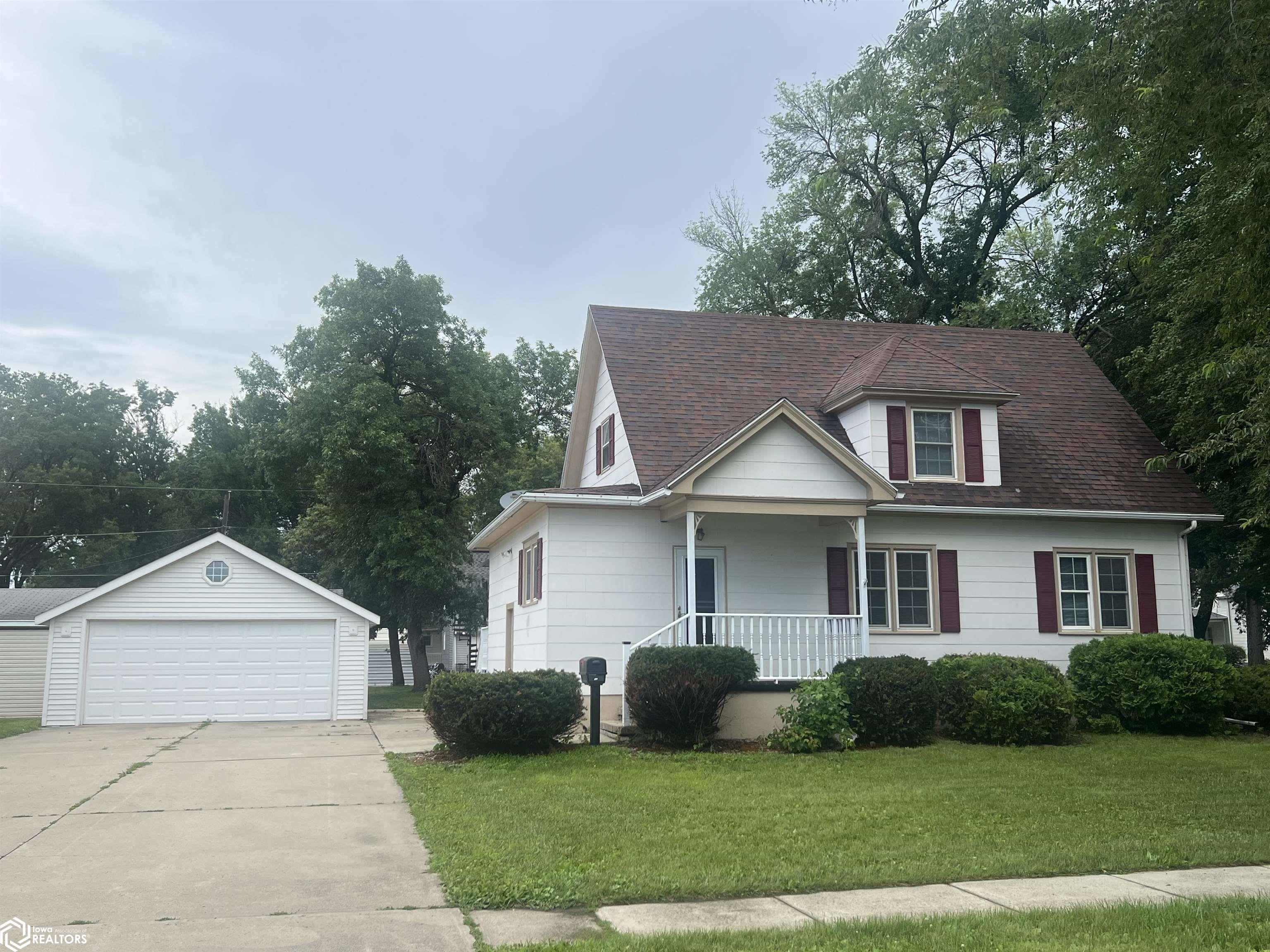 102 5th St., Humboldt, Iowa image 1