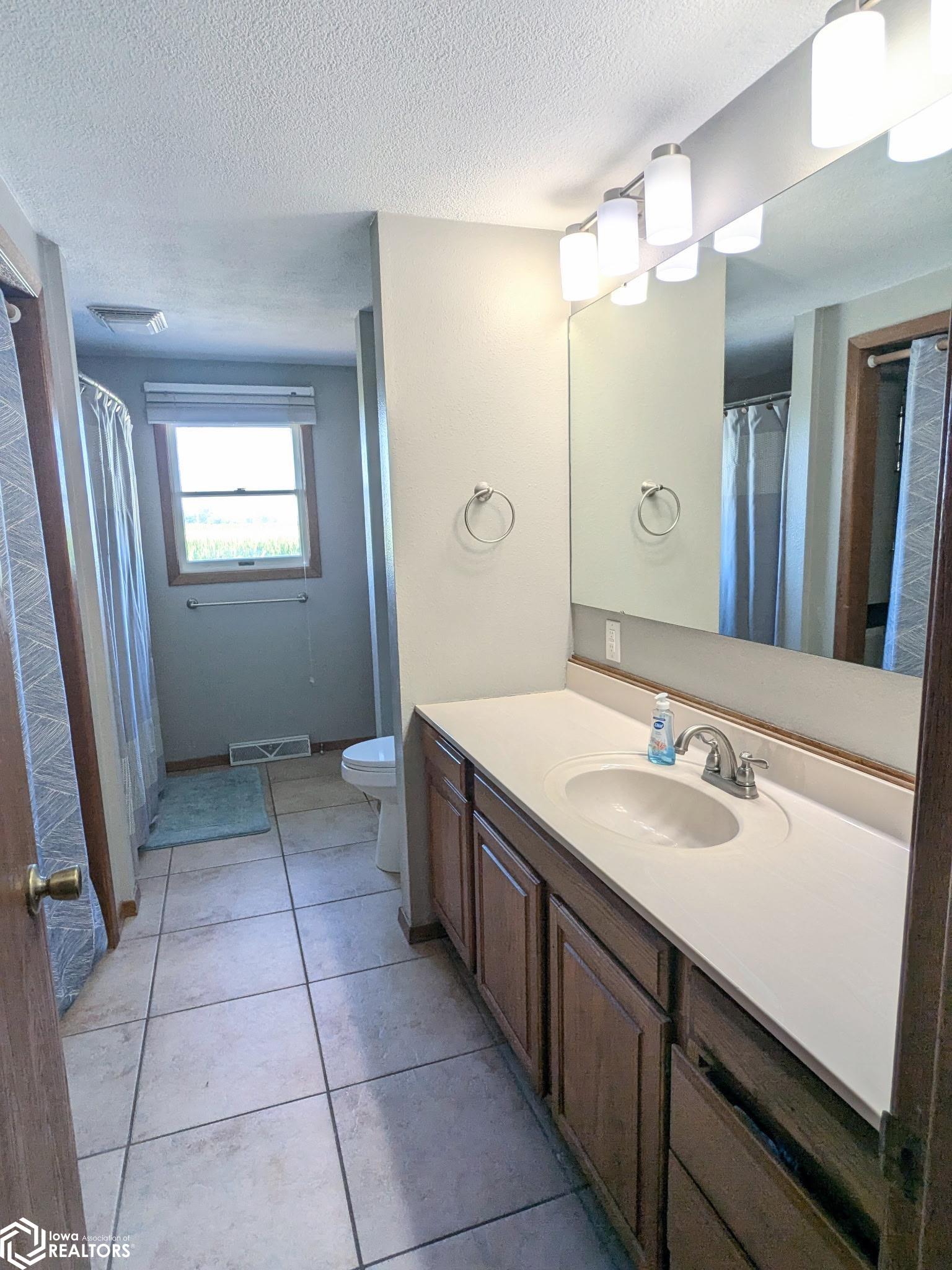 1711 Dirado Lane, Hamilton, Illinois image 13