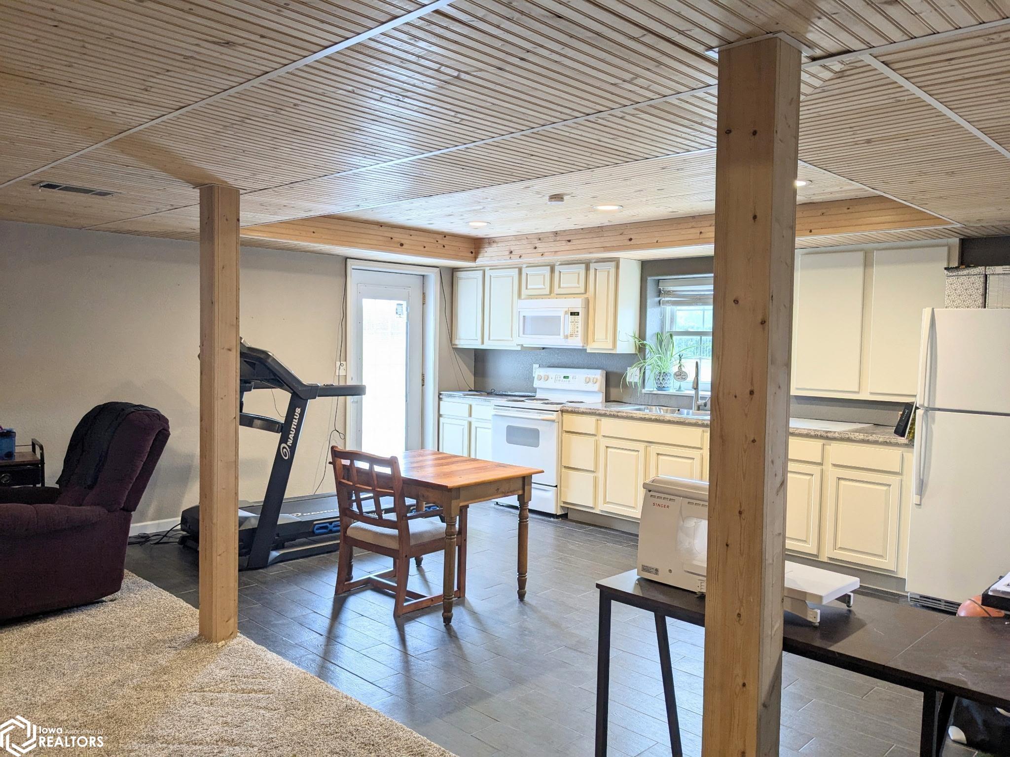 1711 Dirado Lane, Hamilton, Illinois image 14