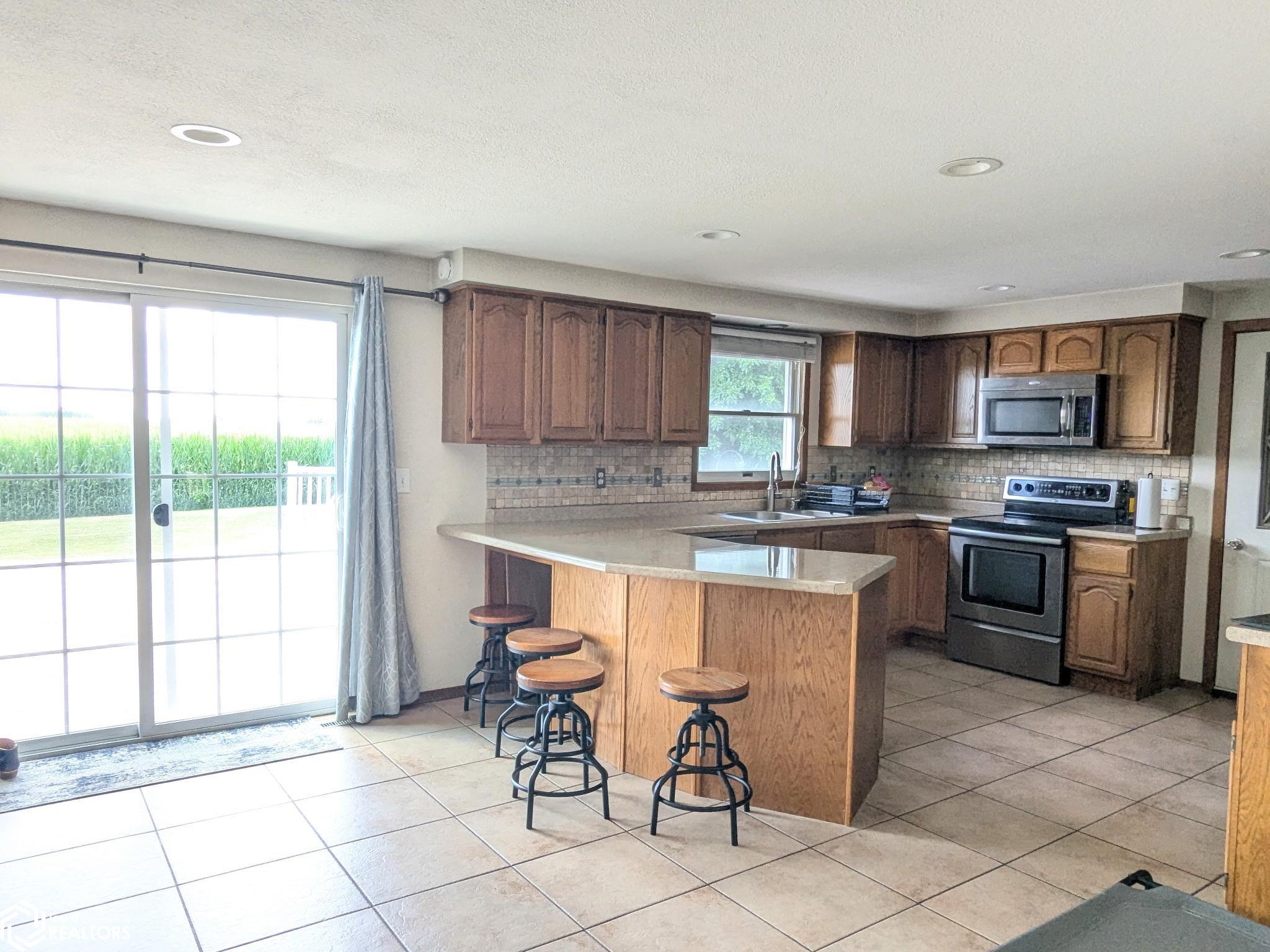 1711 Dirado Lane, Hamilton, Illinois image 8