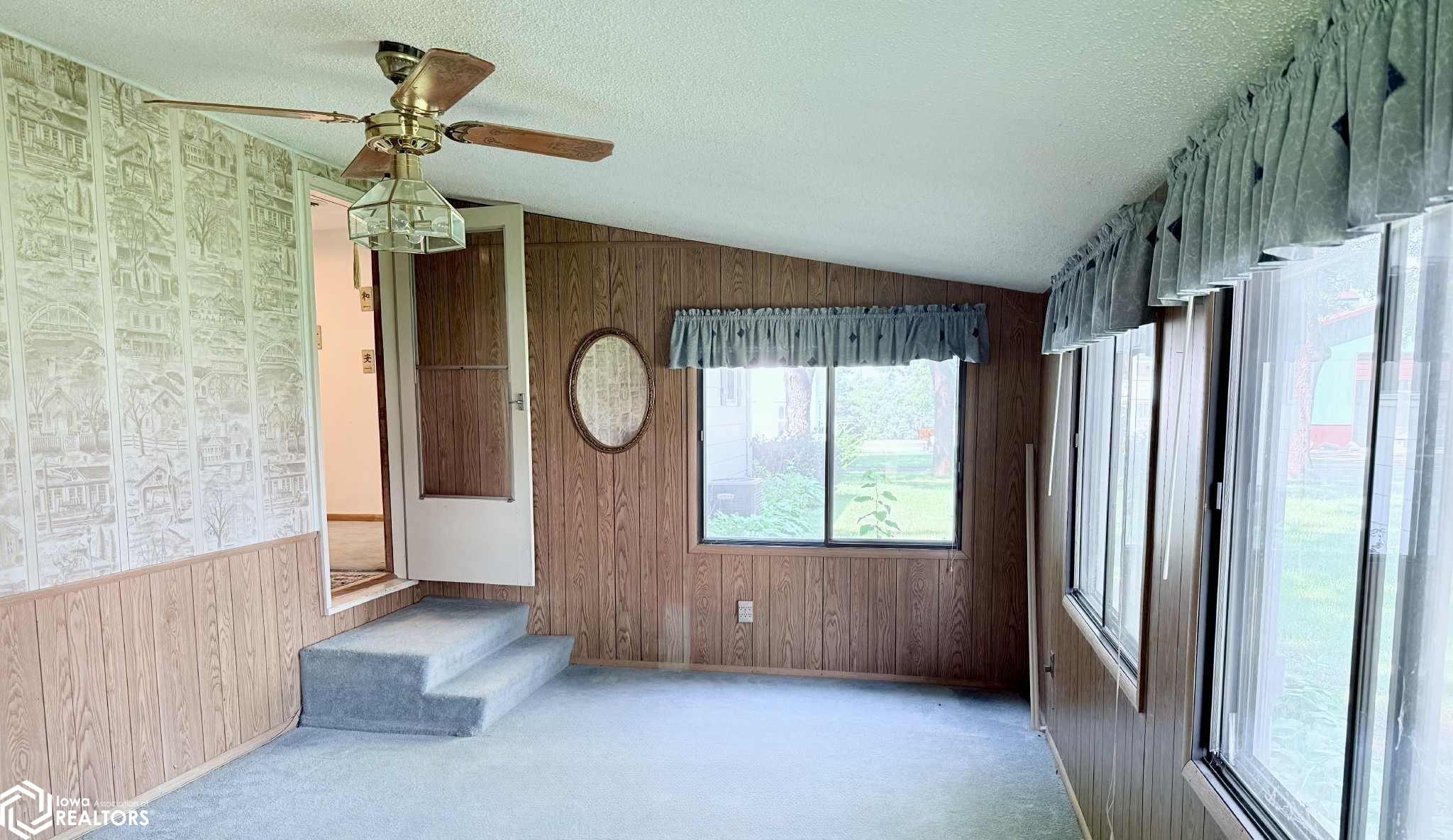 308 3rd Avenue, Dayton, Iowa image 2