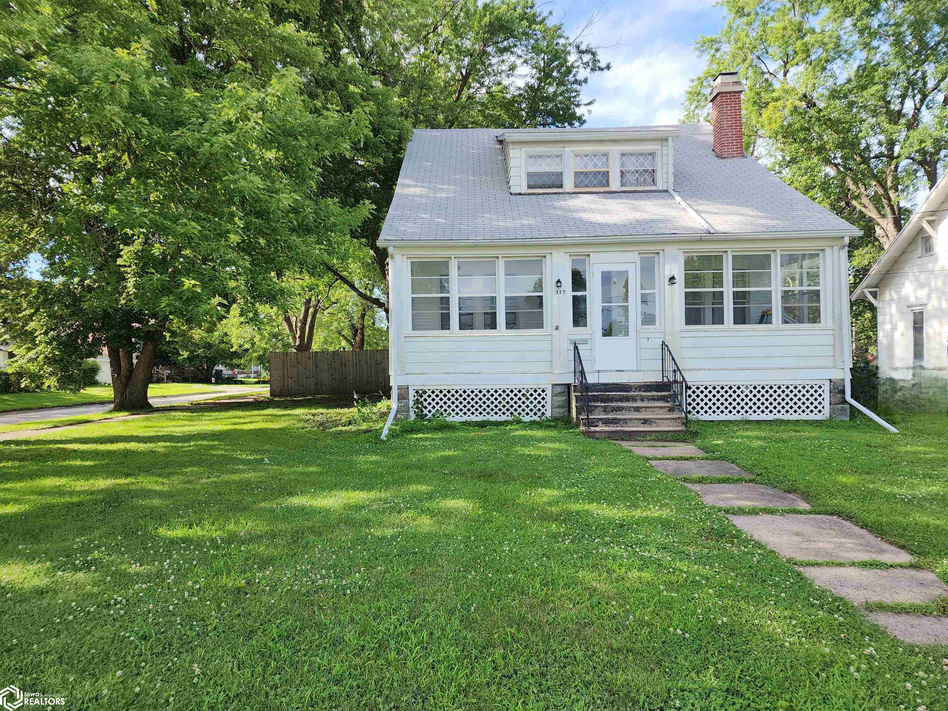 317 W Anthony Street, Corydon, Iowa image 1